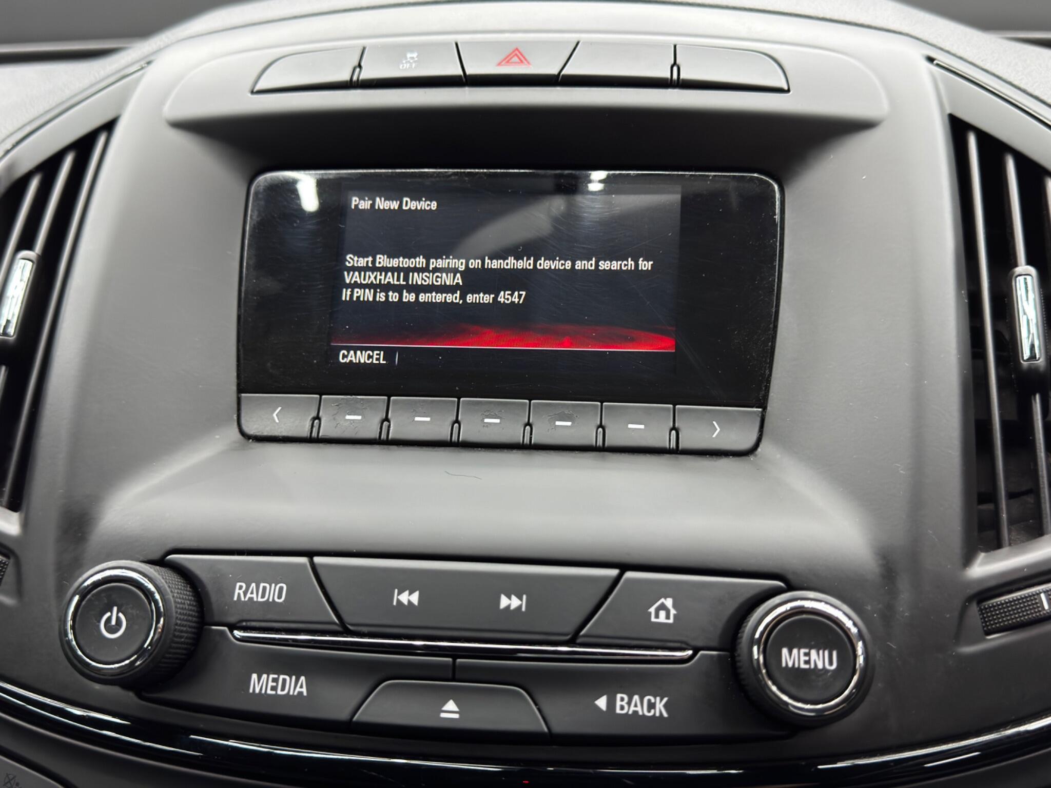 Vauxhall Insignia - Image 29