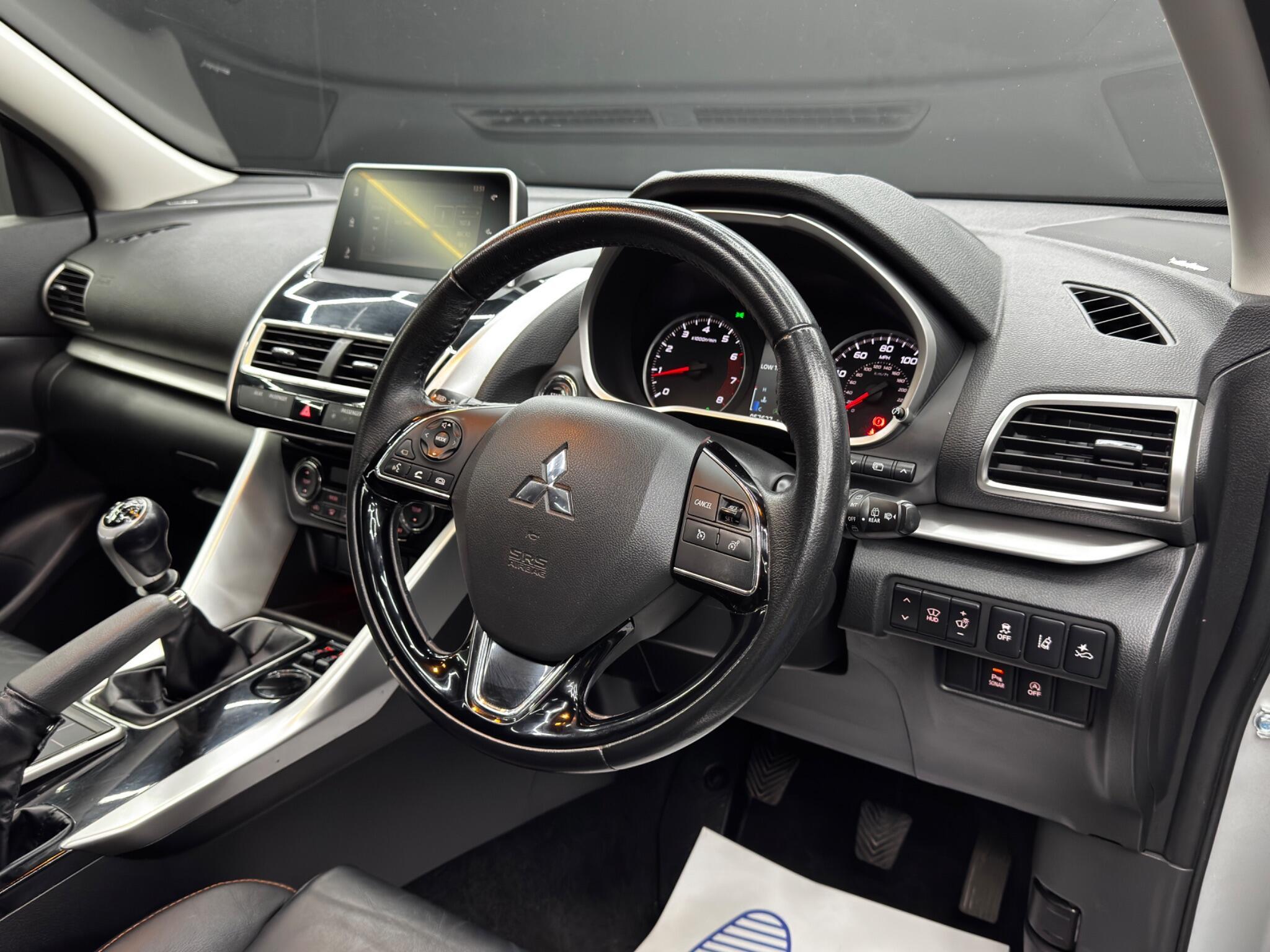 Mitsubishi Eclipse Cross - Image 9