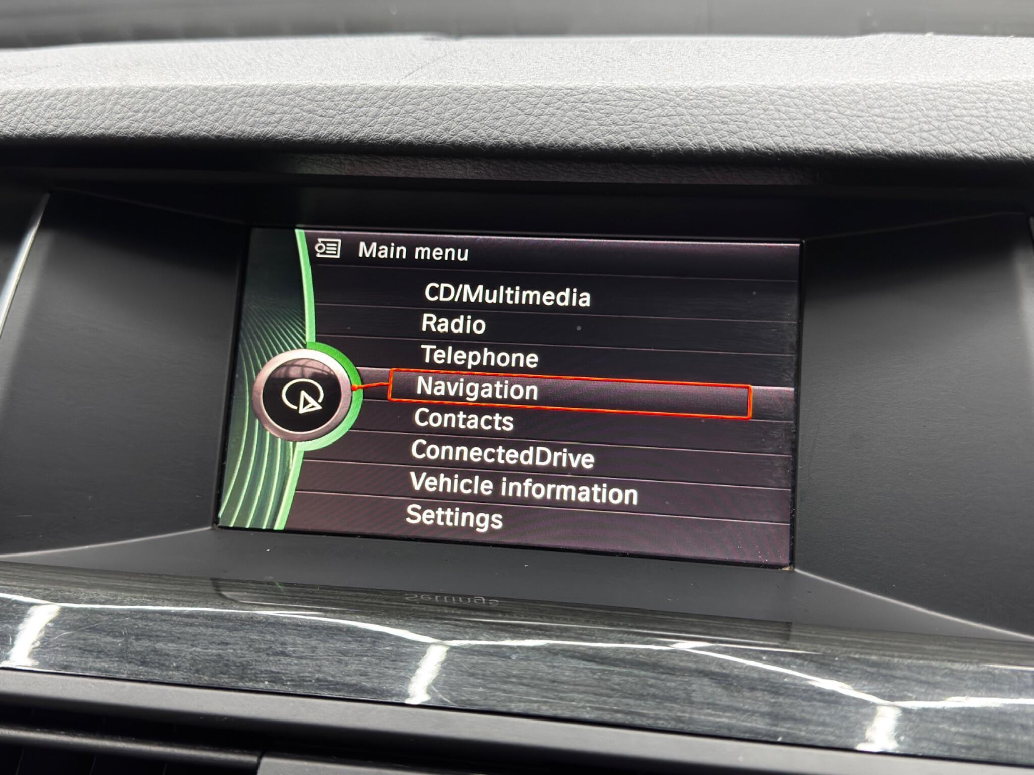 BMW 5 Series - Image 30