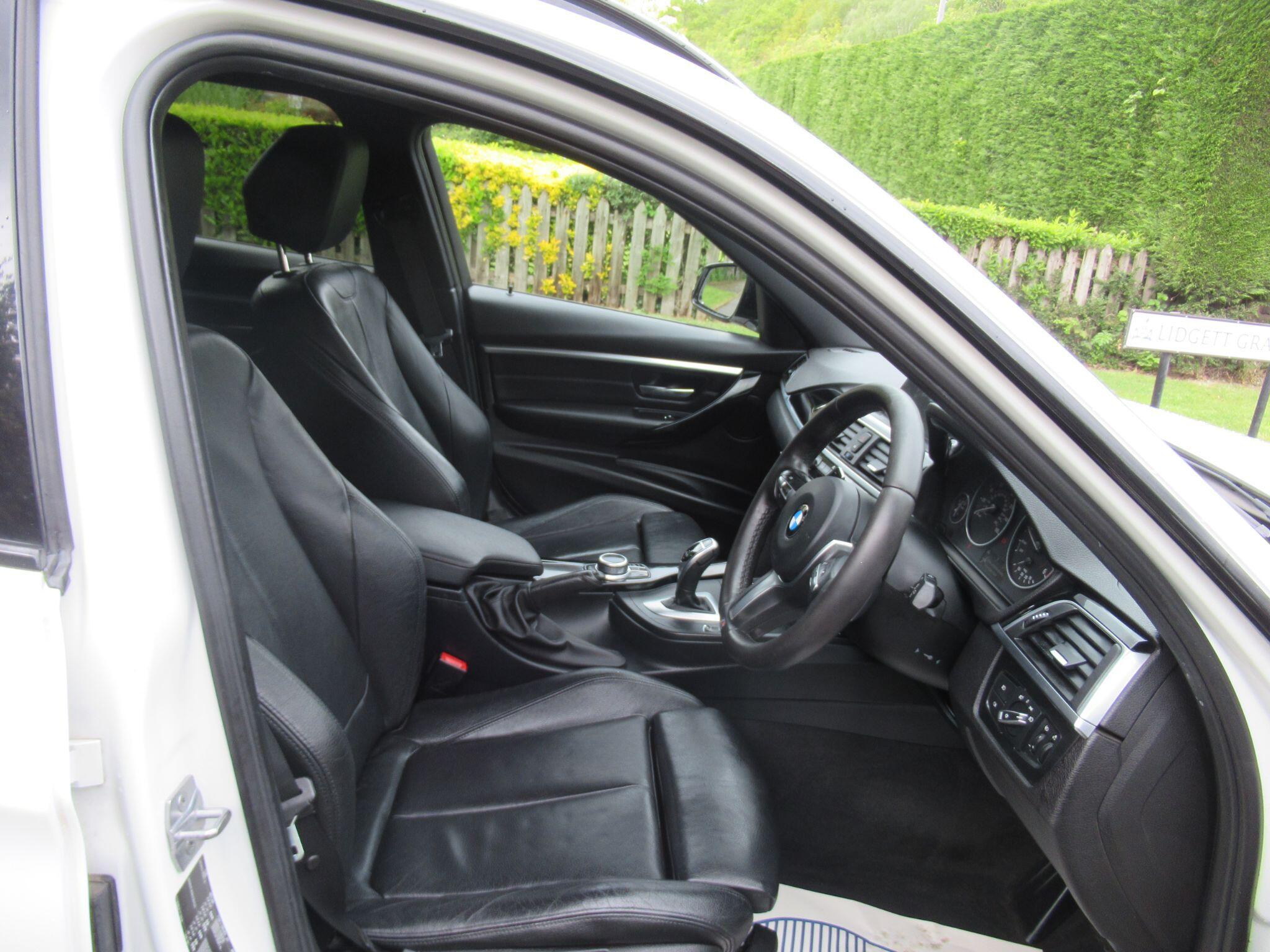 BMW 3 Series - Image 19