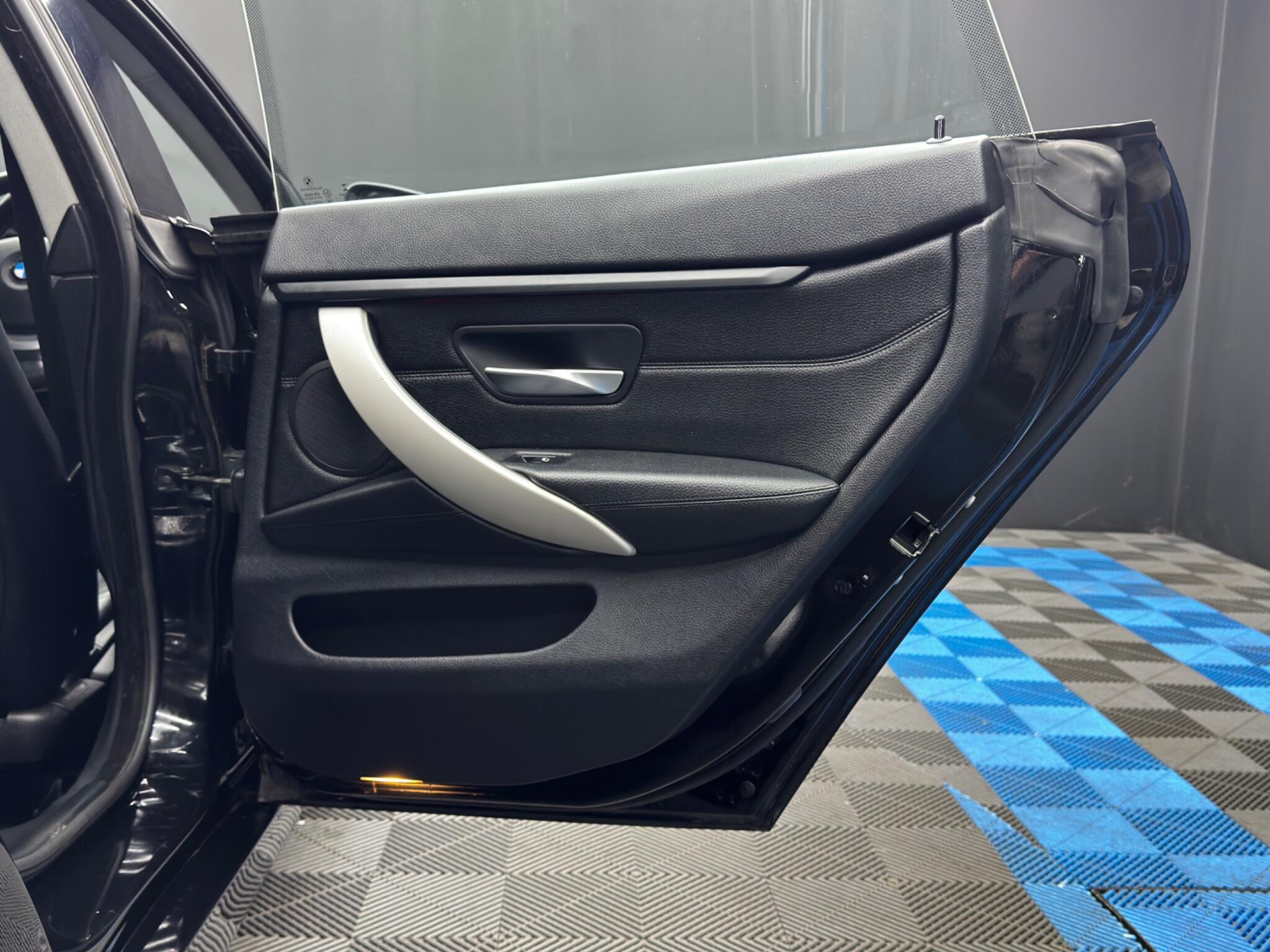 BMW 4 SERIES GRAN COUPE - Image 46