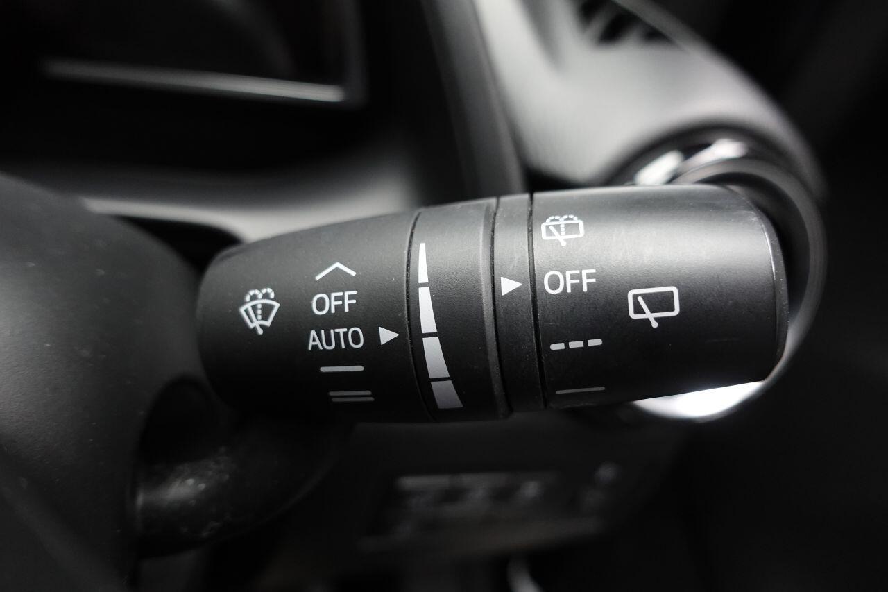 Mazda MAZDA2 - Image 24