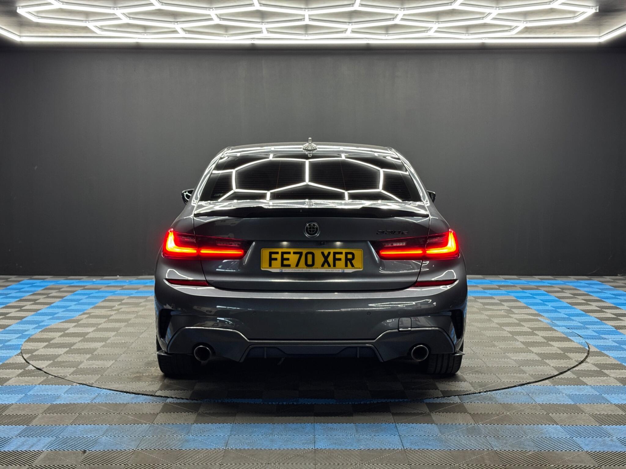 BMW 3 Series - Image 6