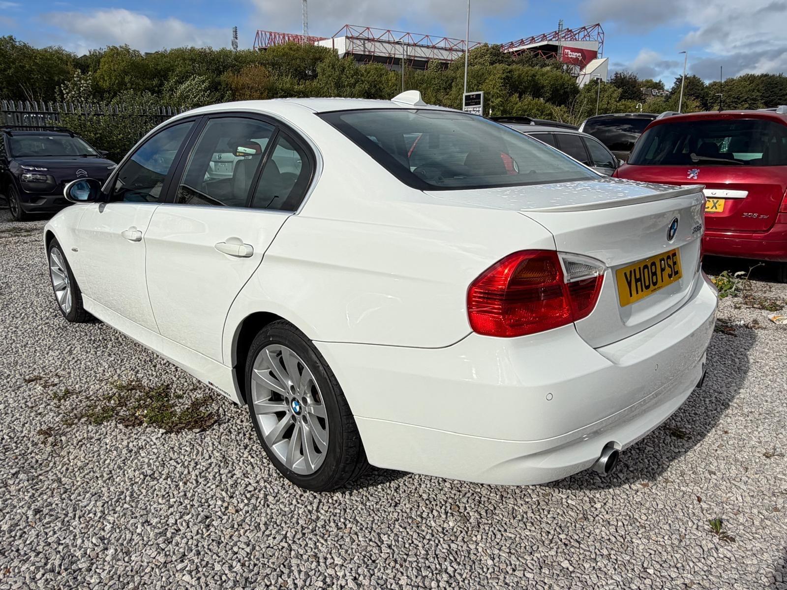 BMW 3 Series - Image 6