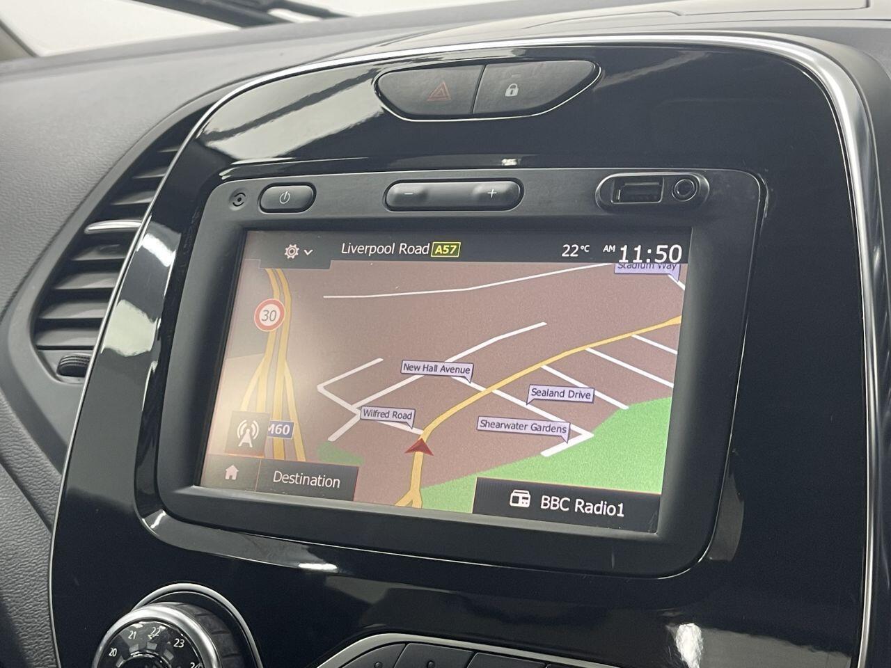 Renault Captur - Image 3