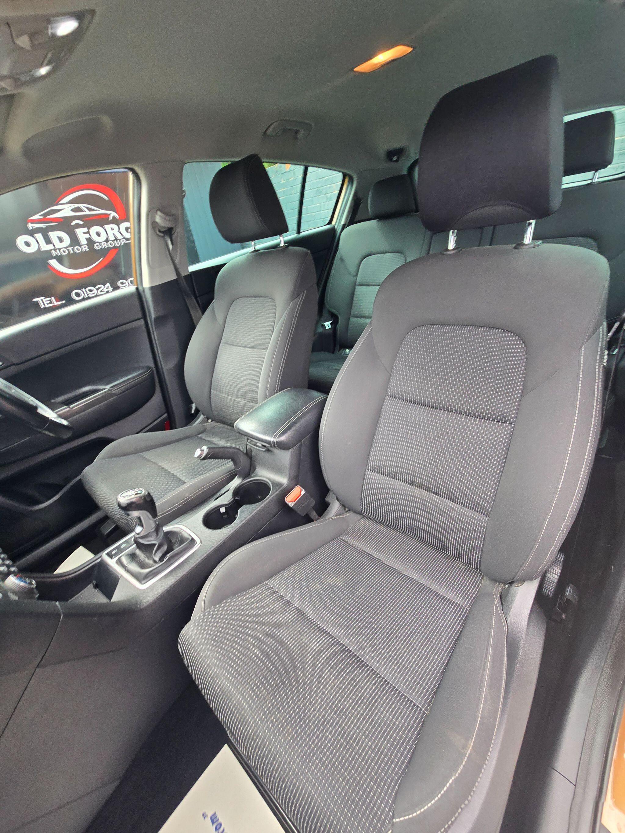 Kia Sportage - Image 37