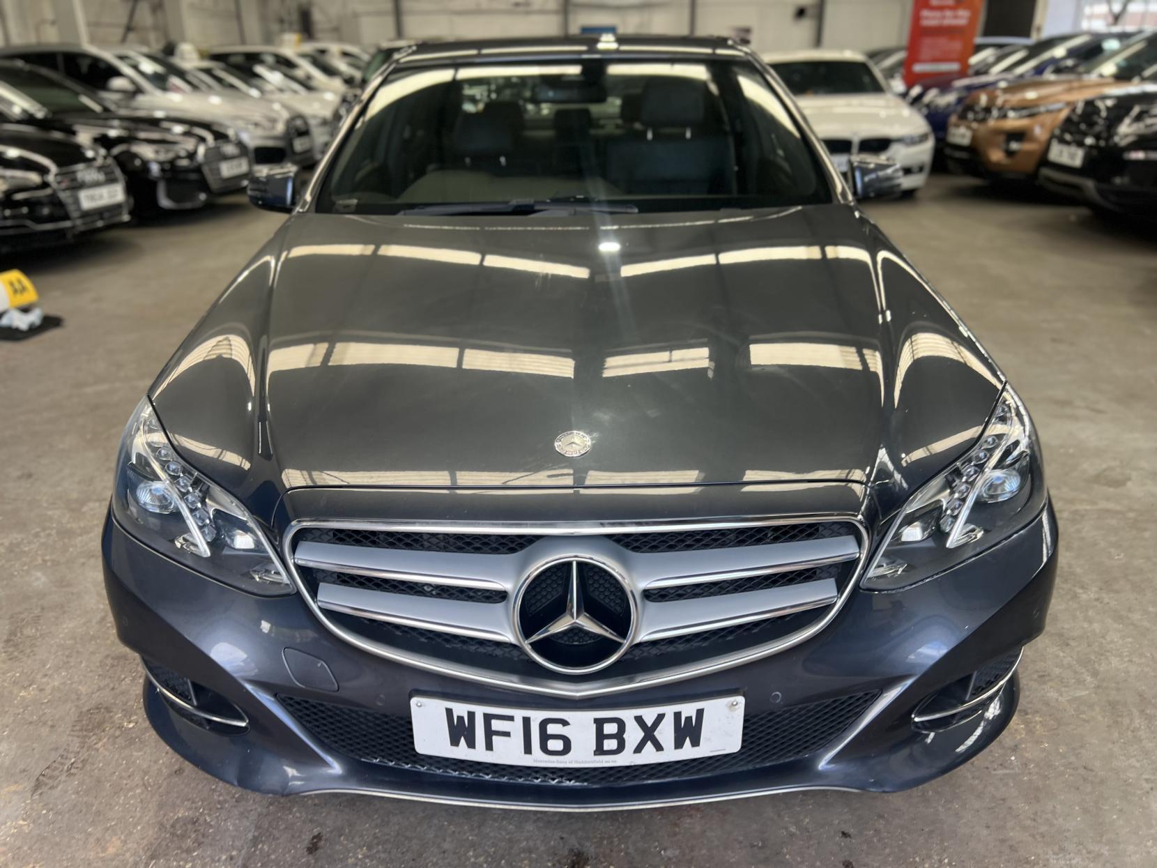 Mercedes E Class - Image 2