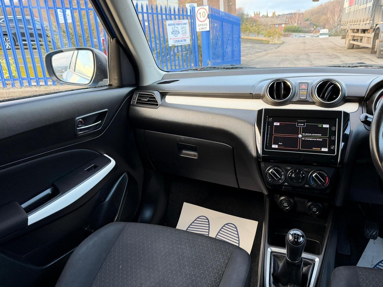 Suzuki Swift - Image 27