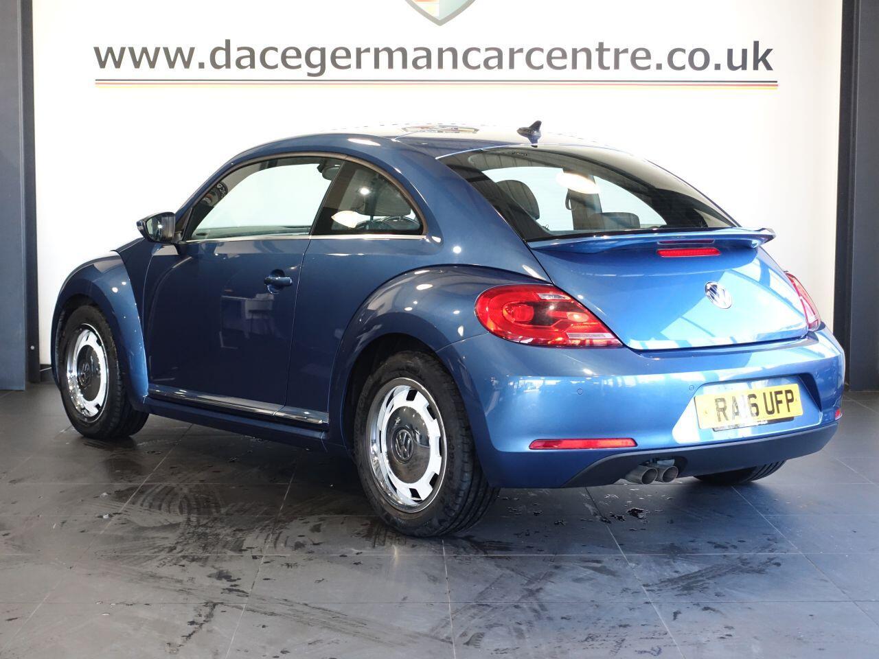 Volkswagen Beetle - Image 10