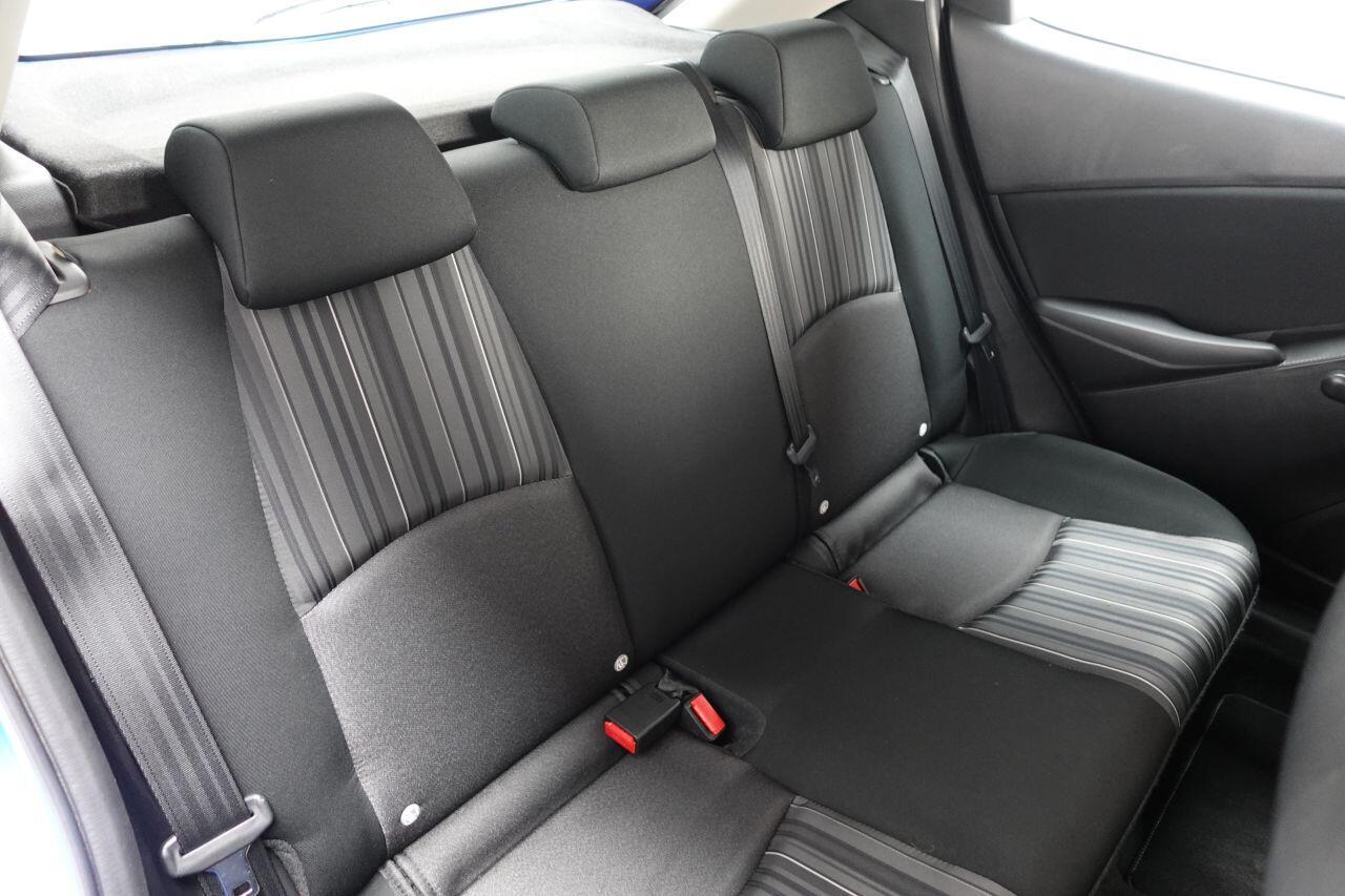 Mazda MAZDA2 - Image 12