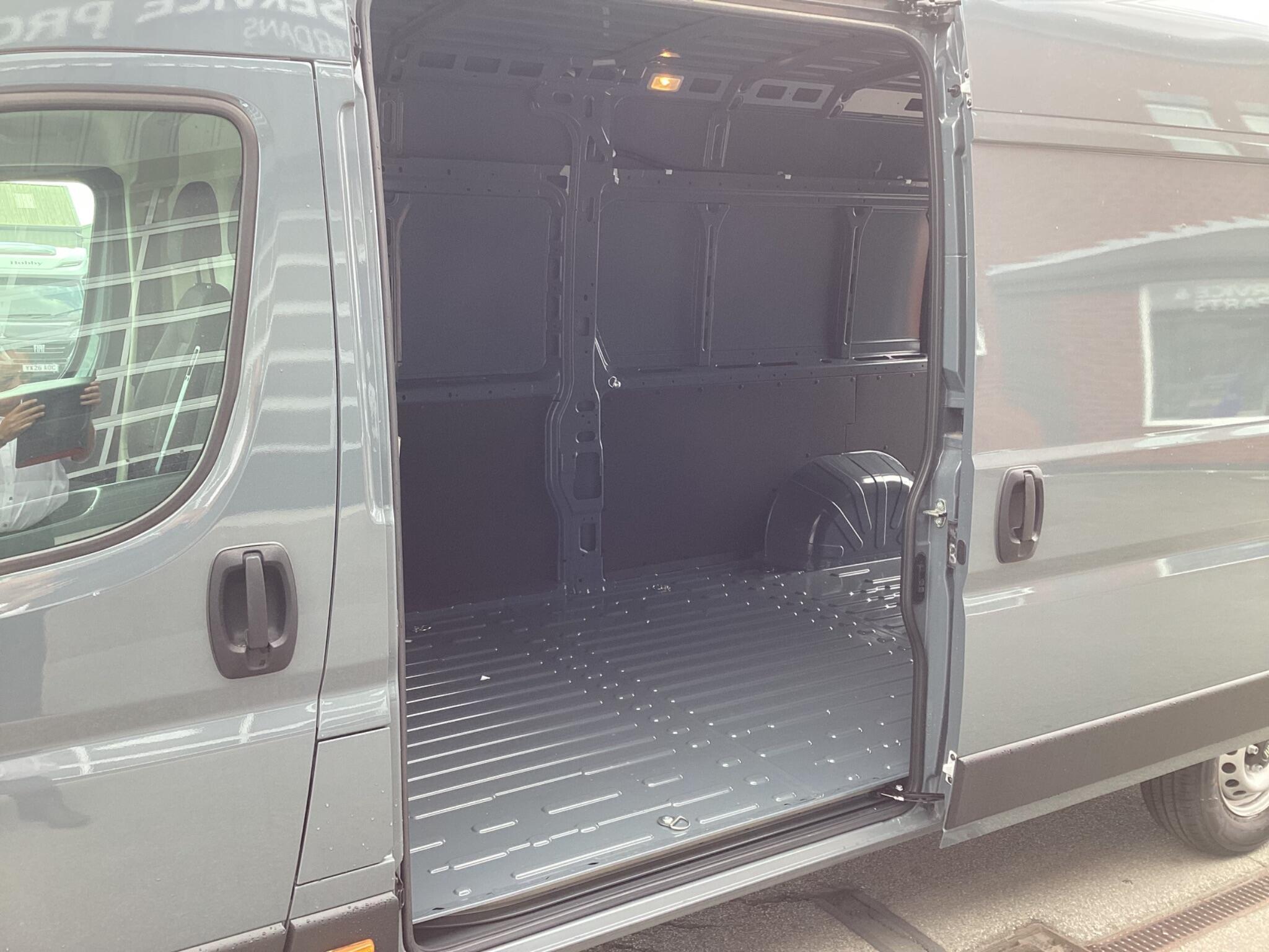Fiat Ducato - Image 15