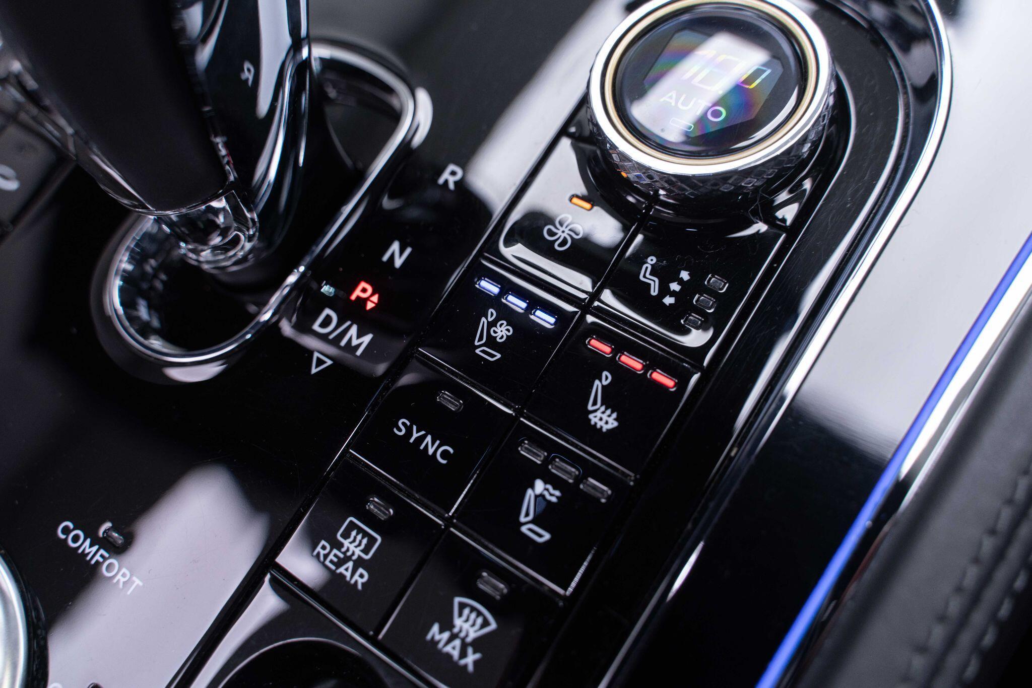 Bentley Continental - Image 10
