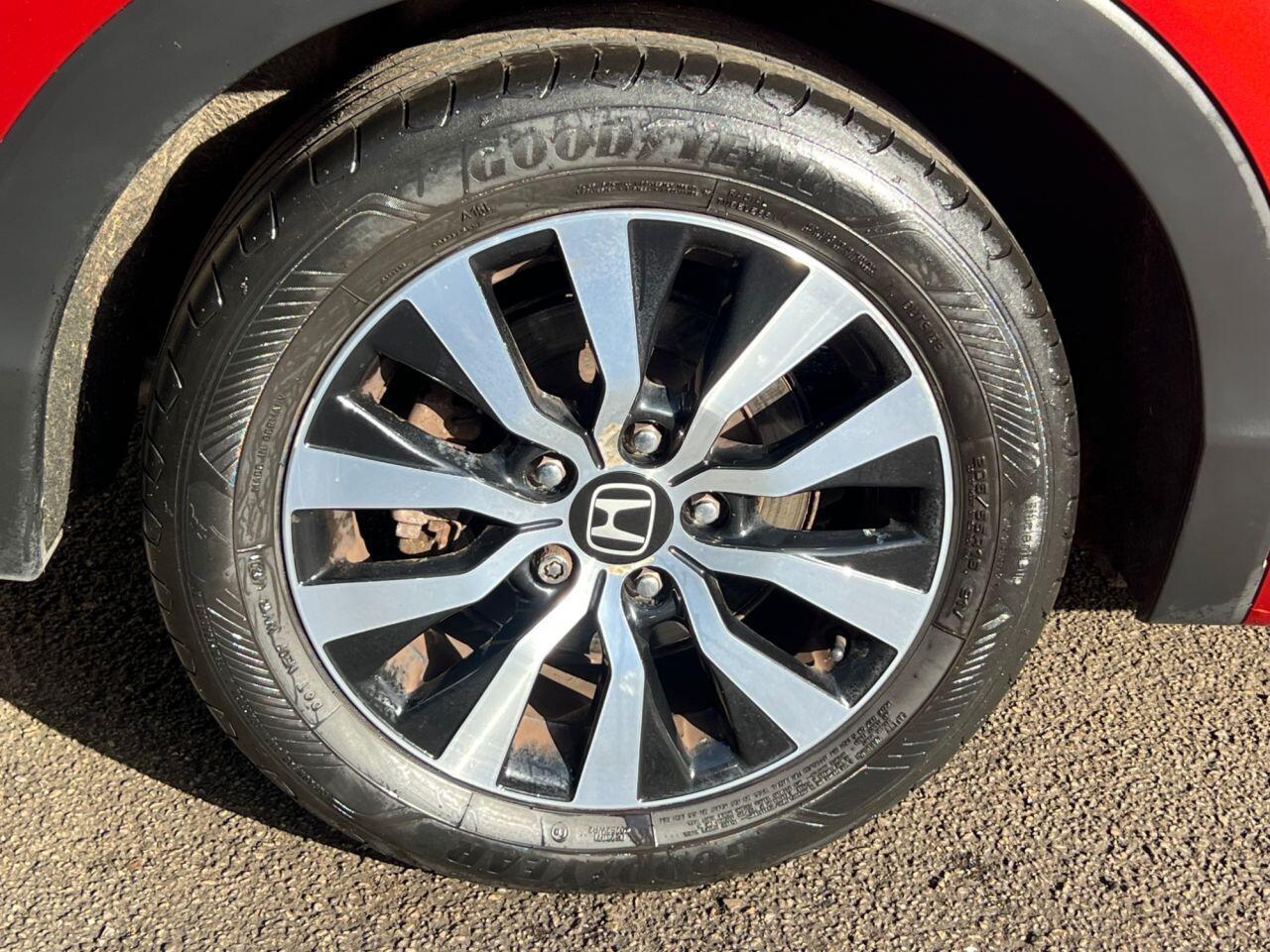 Honda Civic - Image 10