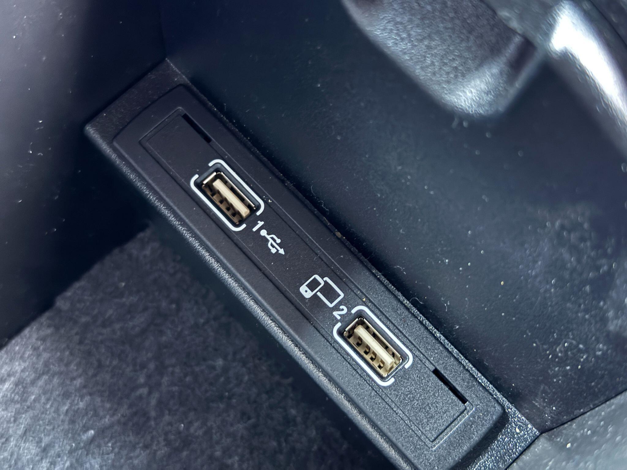 Mercedes B Class - Image 67