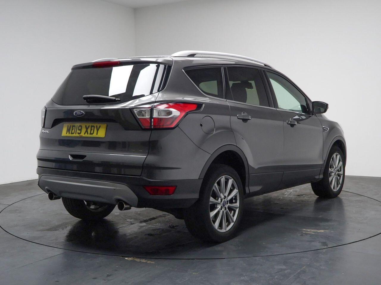 Ford Kuga - Image 13