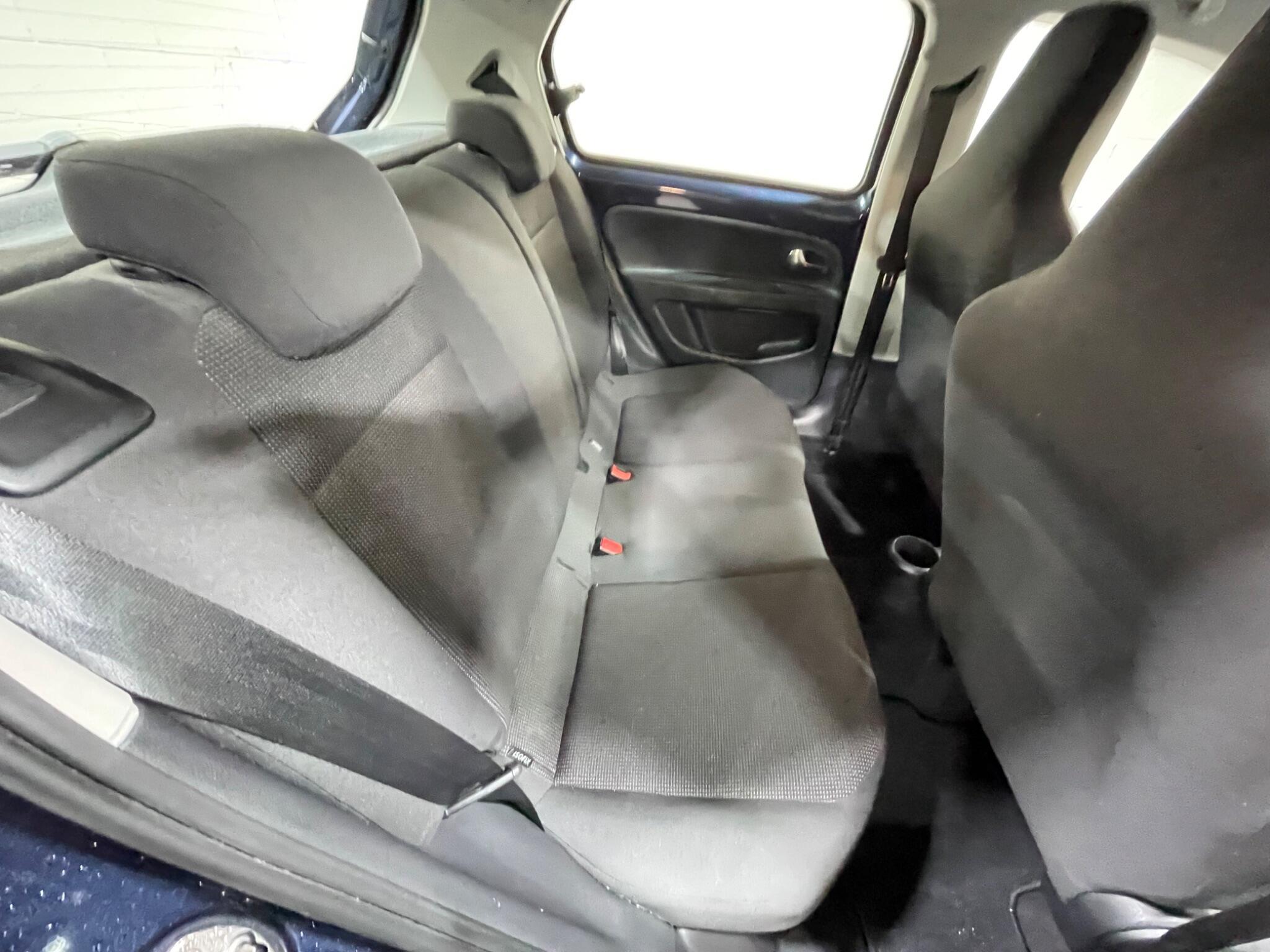 Volkswagen up! - Image 12