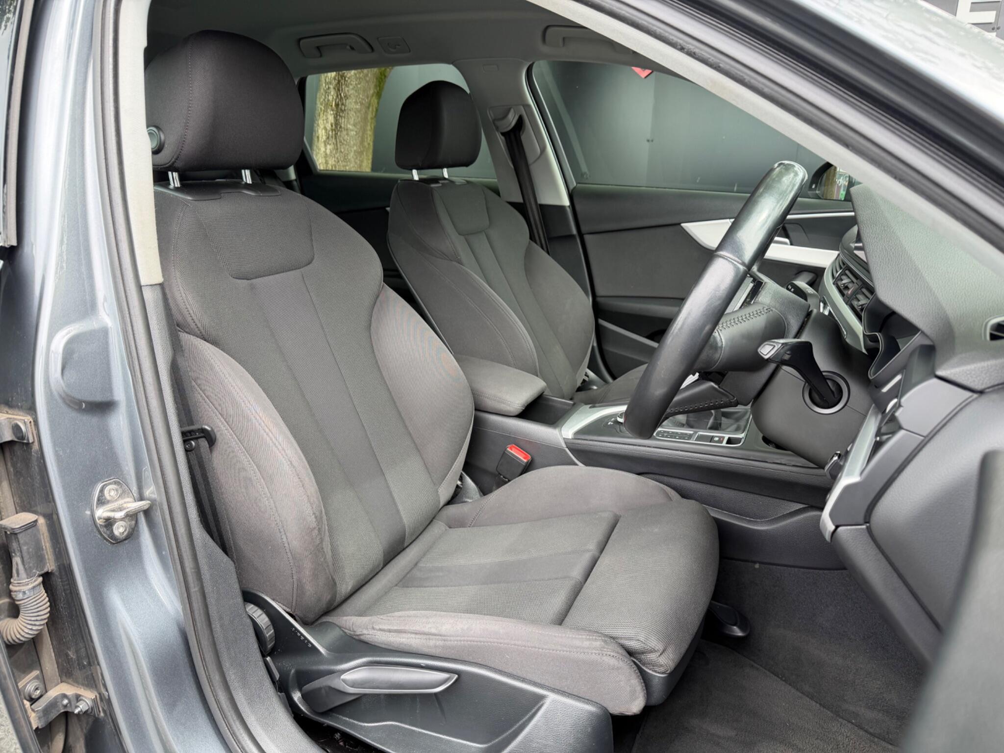 Audi A4 Avant - Image 15