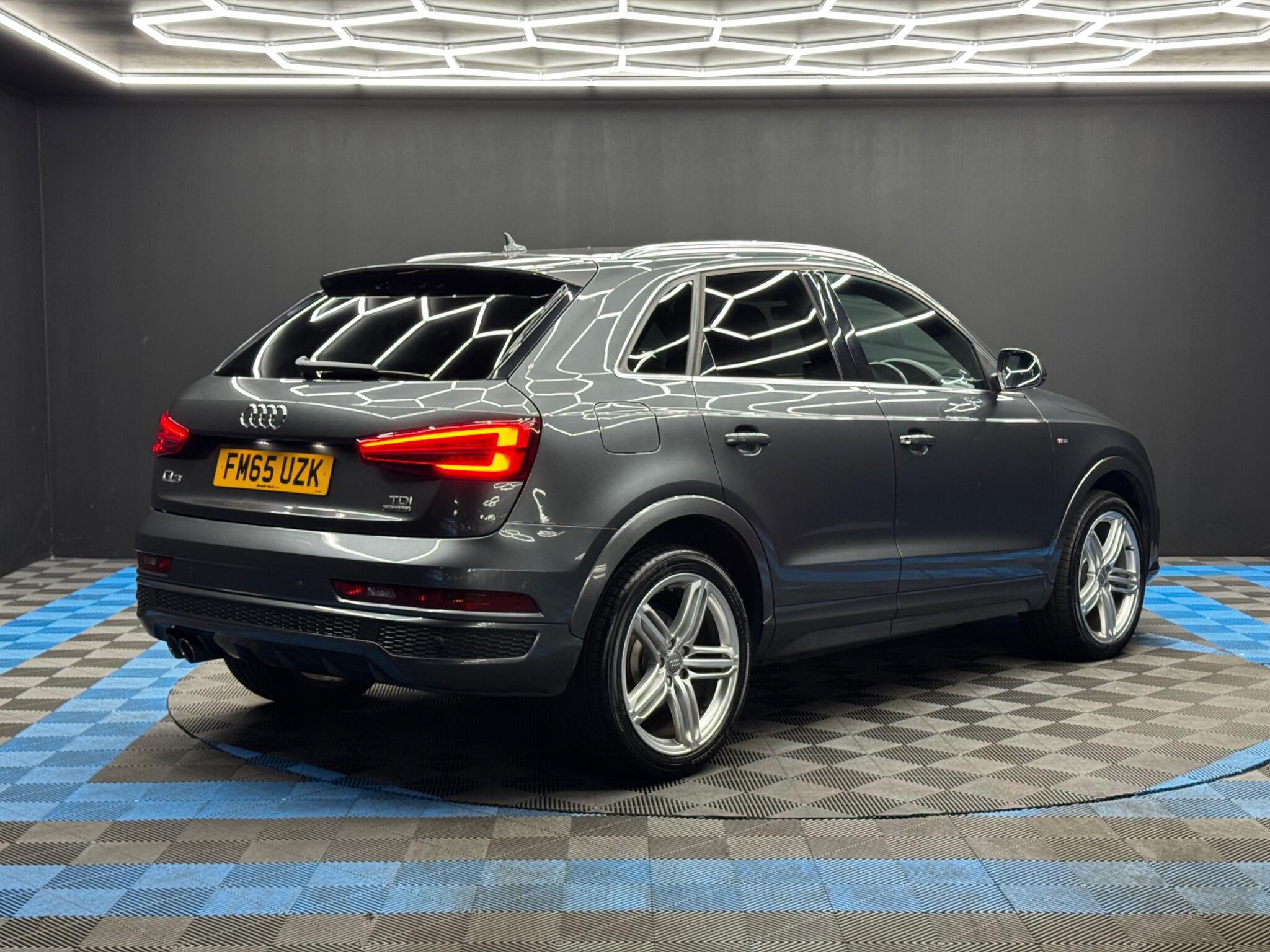 Audi Q3 - Image 5