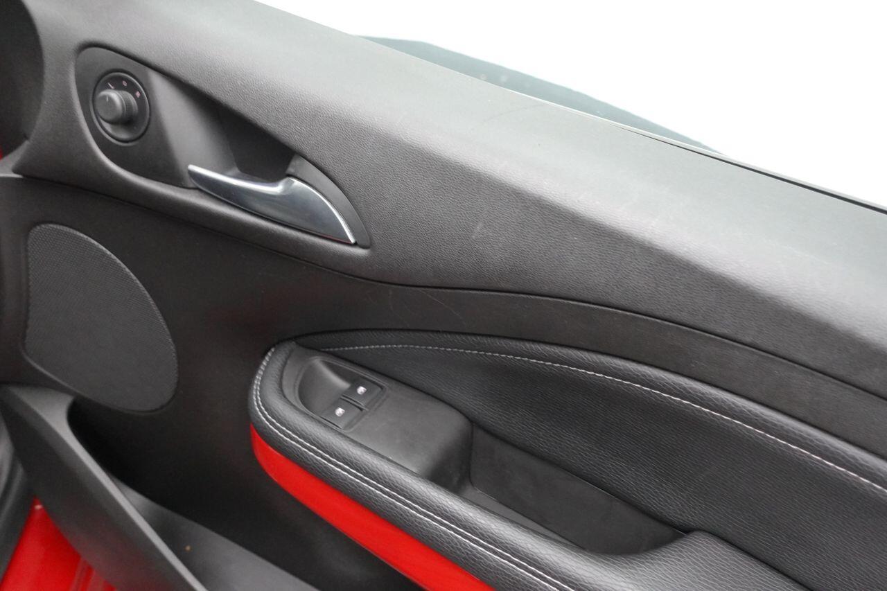 Vauxhall ADAM - Image 15