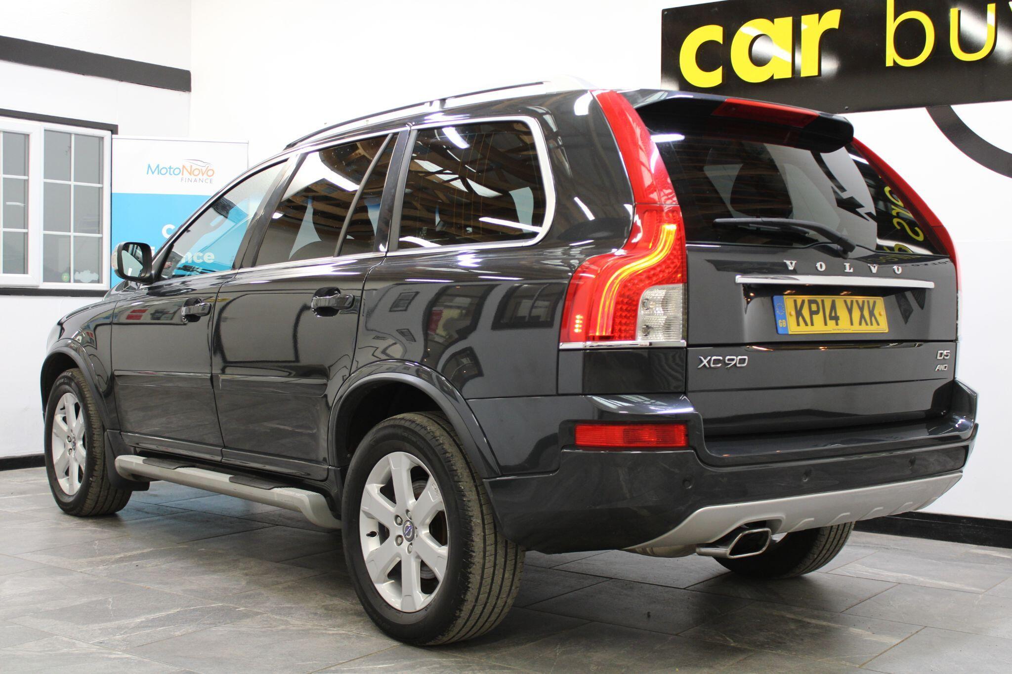 Volvo XC90 - Image 3