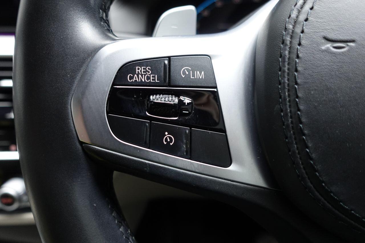 BMW 5 Series - Image 33