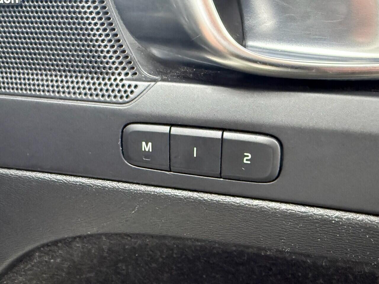 Volvo XC40 - Image 19