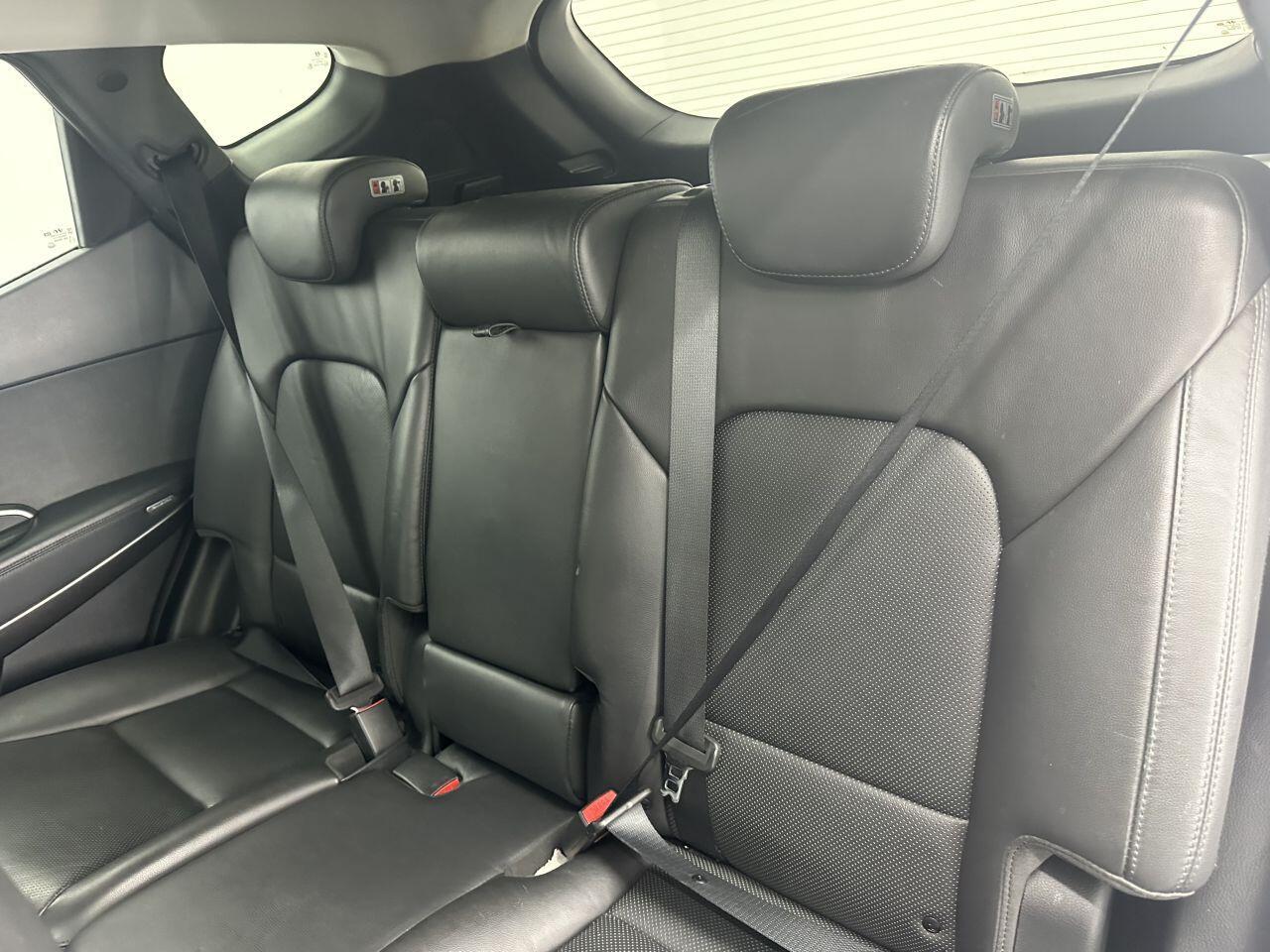 Hyundai Santa Fe - Image 14