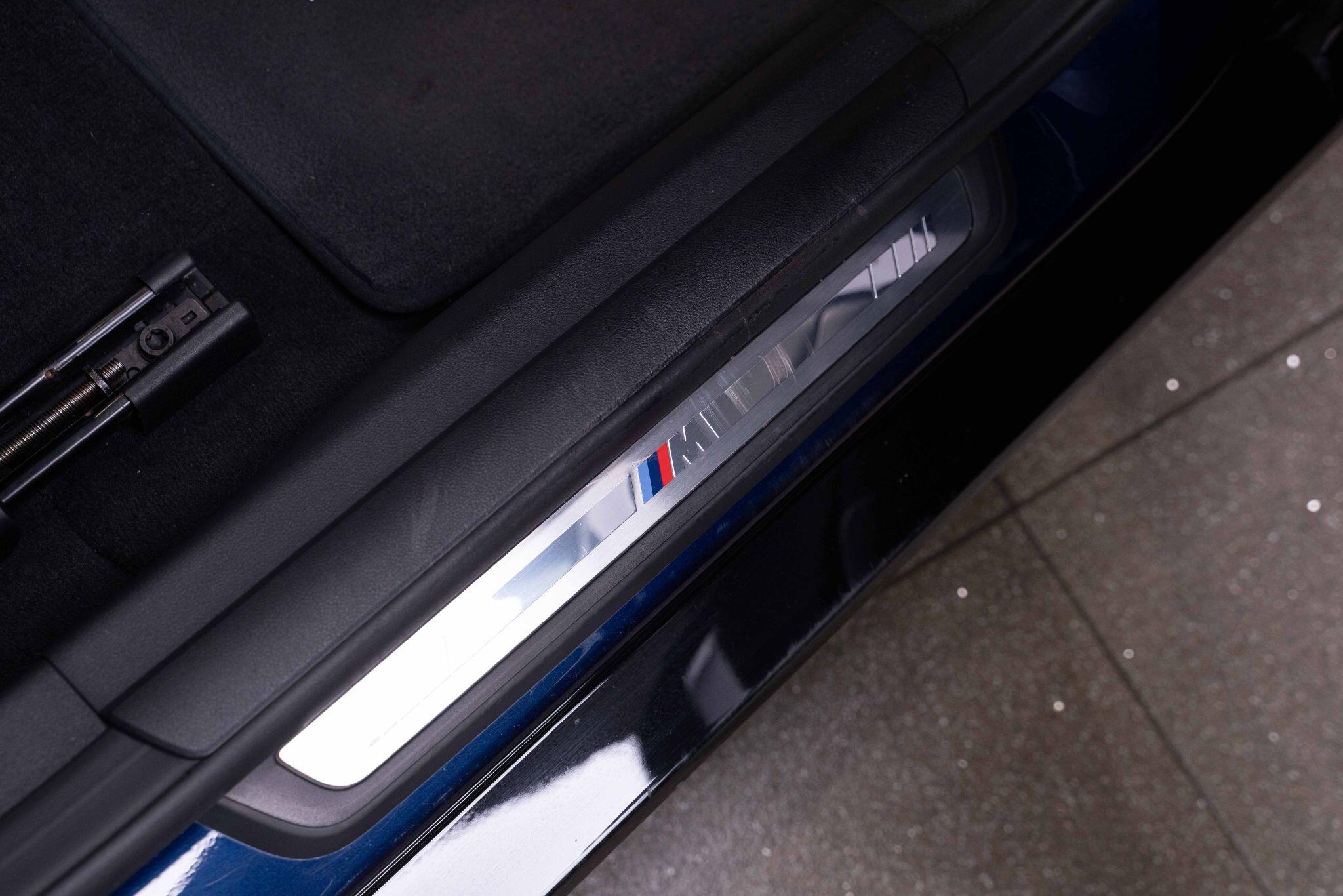 BMW I4 - Image 12