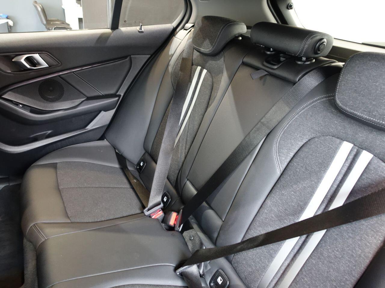 BMW 1 Series - Image 22