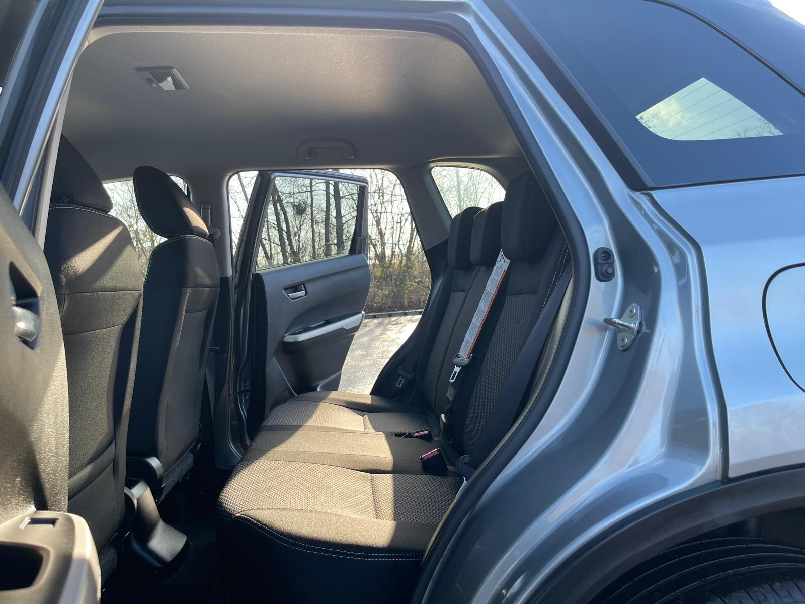 Suzuki Vitara - Image 24