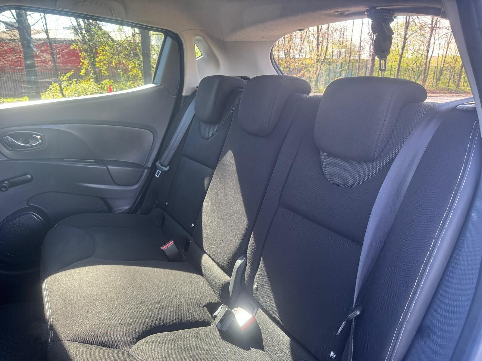 Renault Clio - Image 26