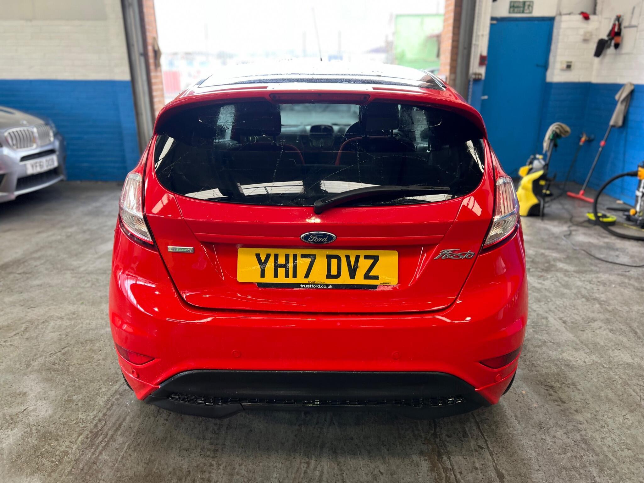 Ford Fiesta - Image 6