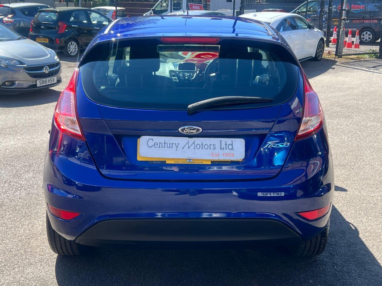 Ford Fiesta - Image 12