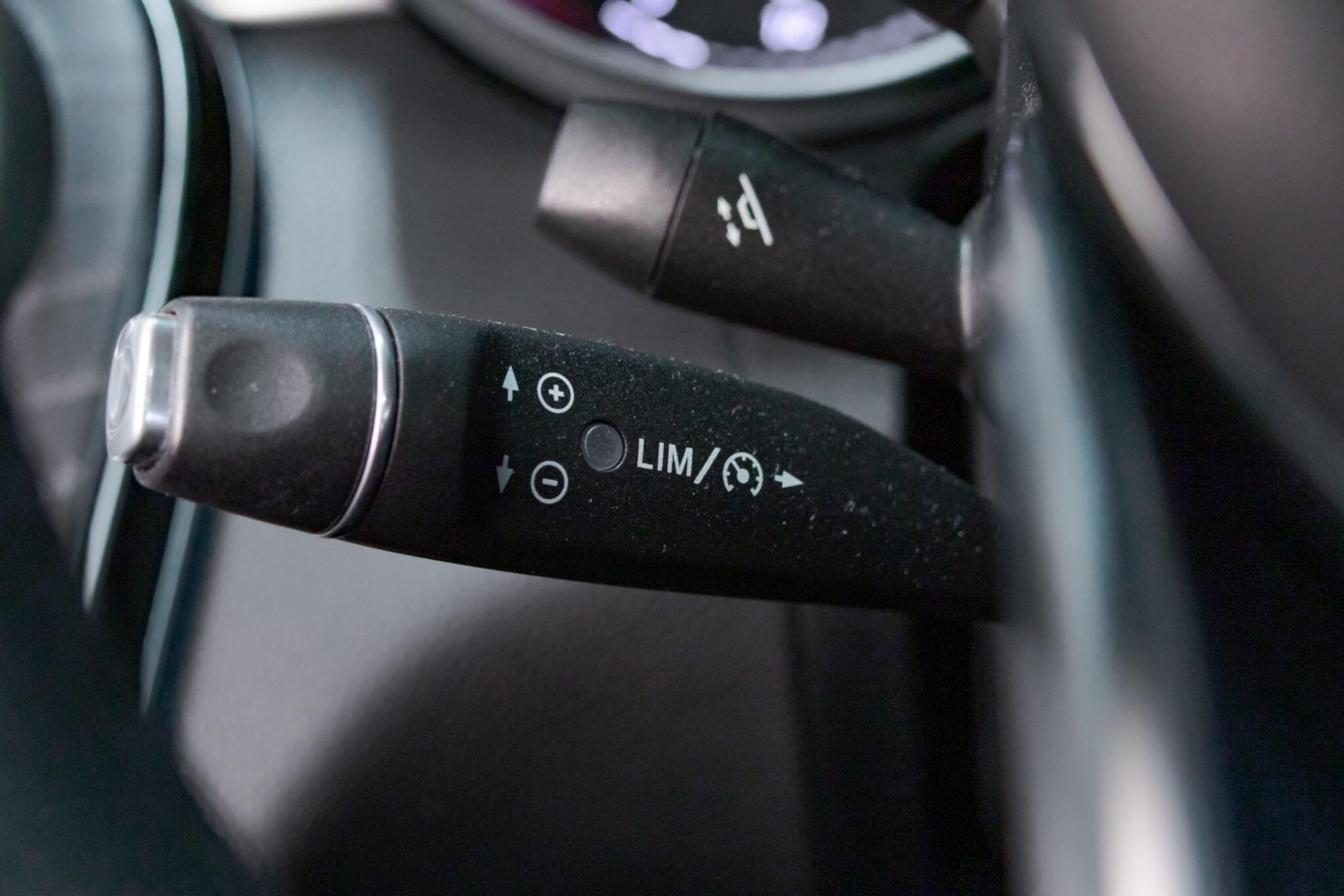 Mercedes C Class - Image 31