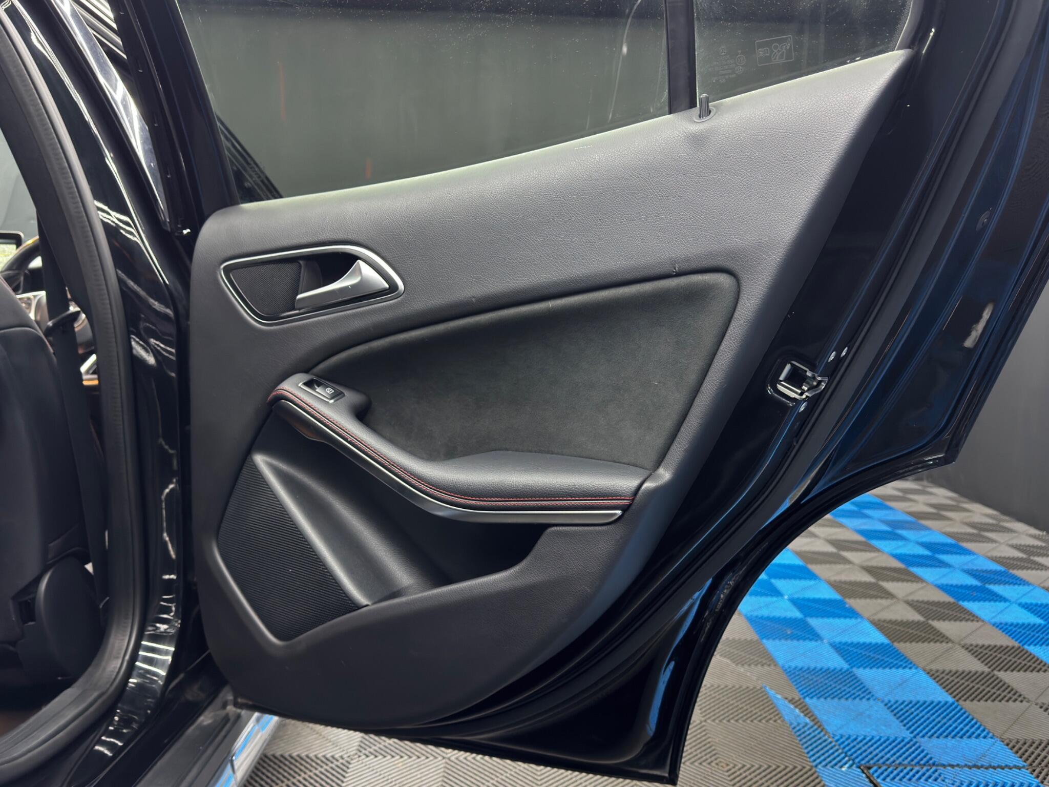 Mercedes GLA - Image 42