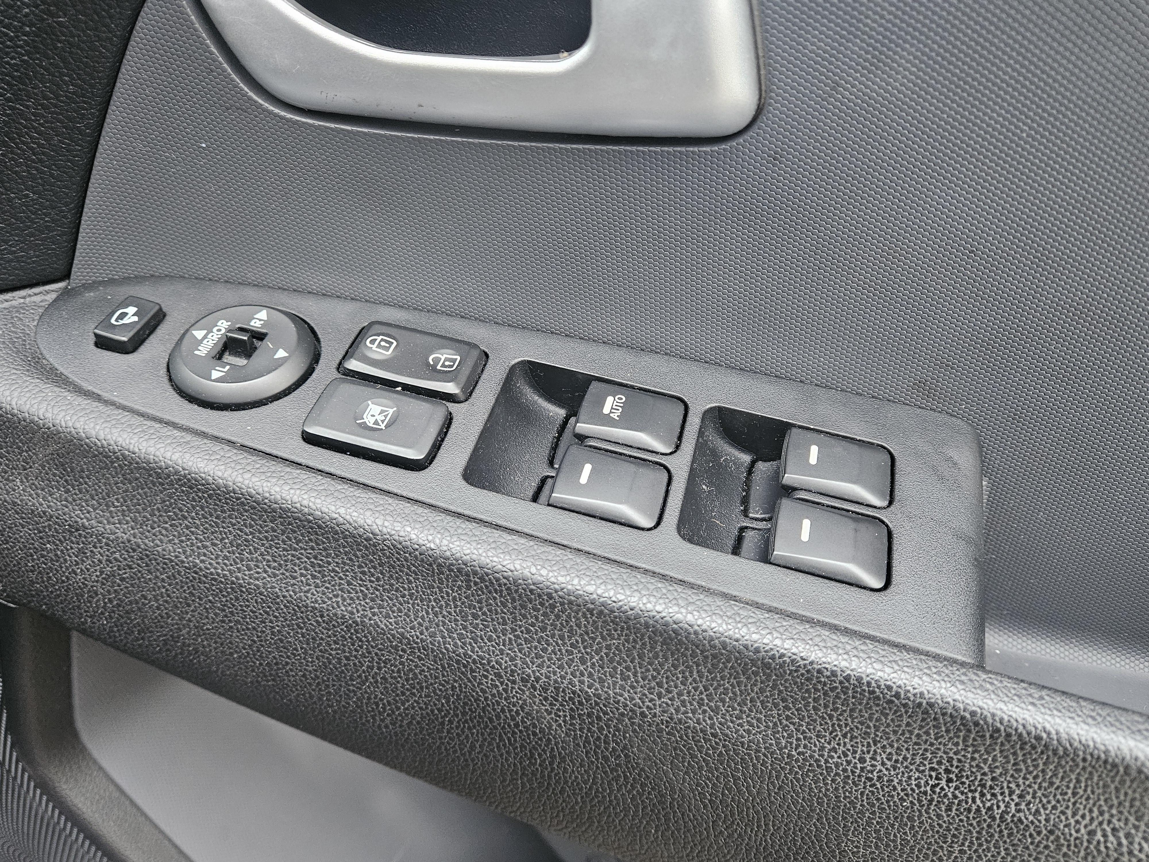 Kia Sportage - Image 19