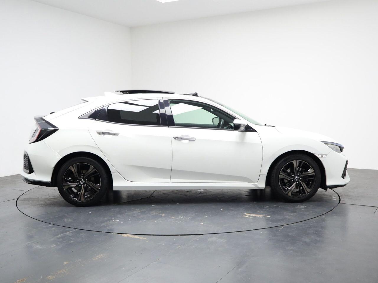 Honda Civic - Image 14