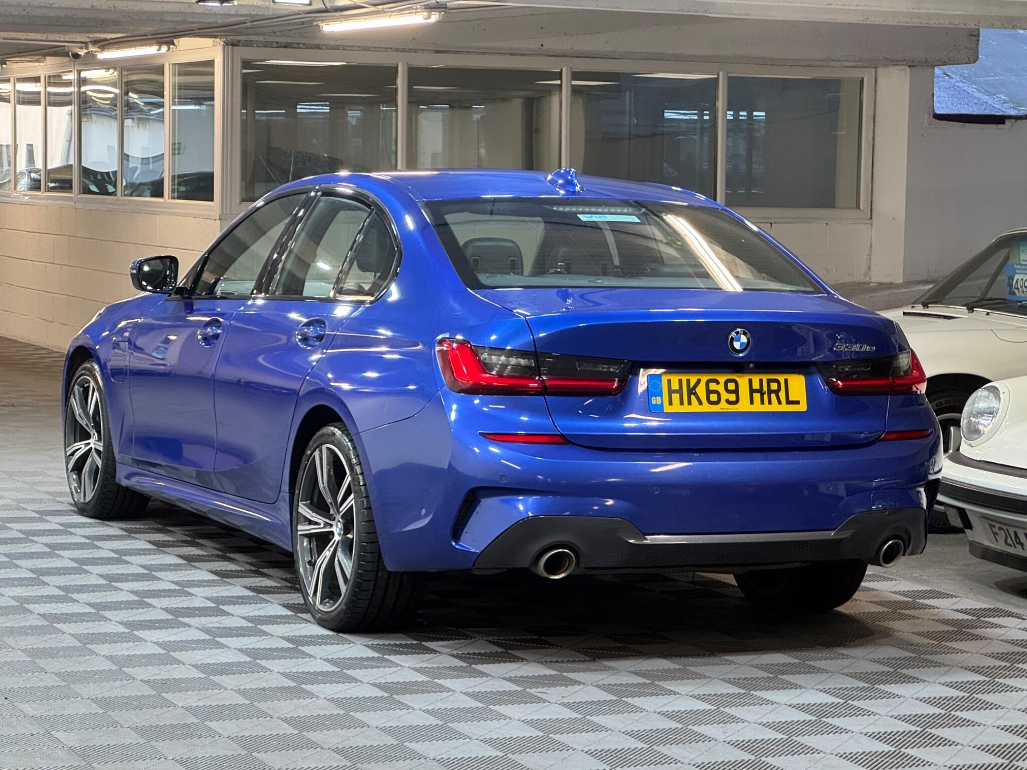 BMW 3 Series - Image 3