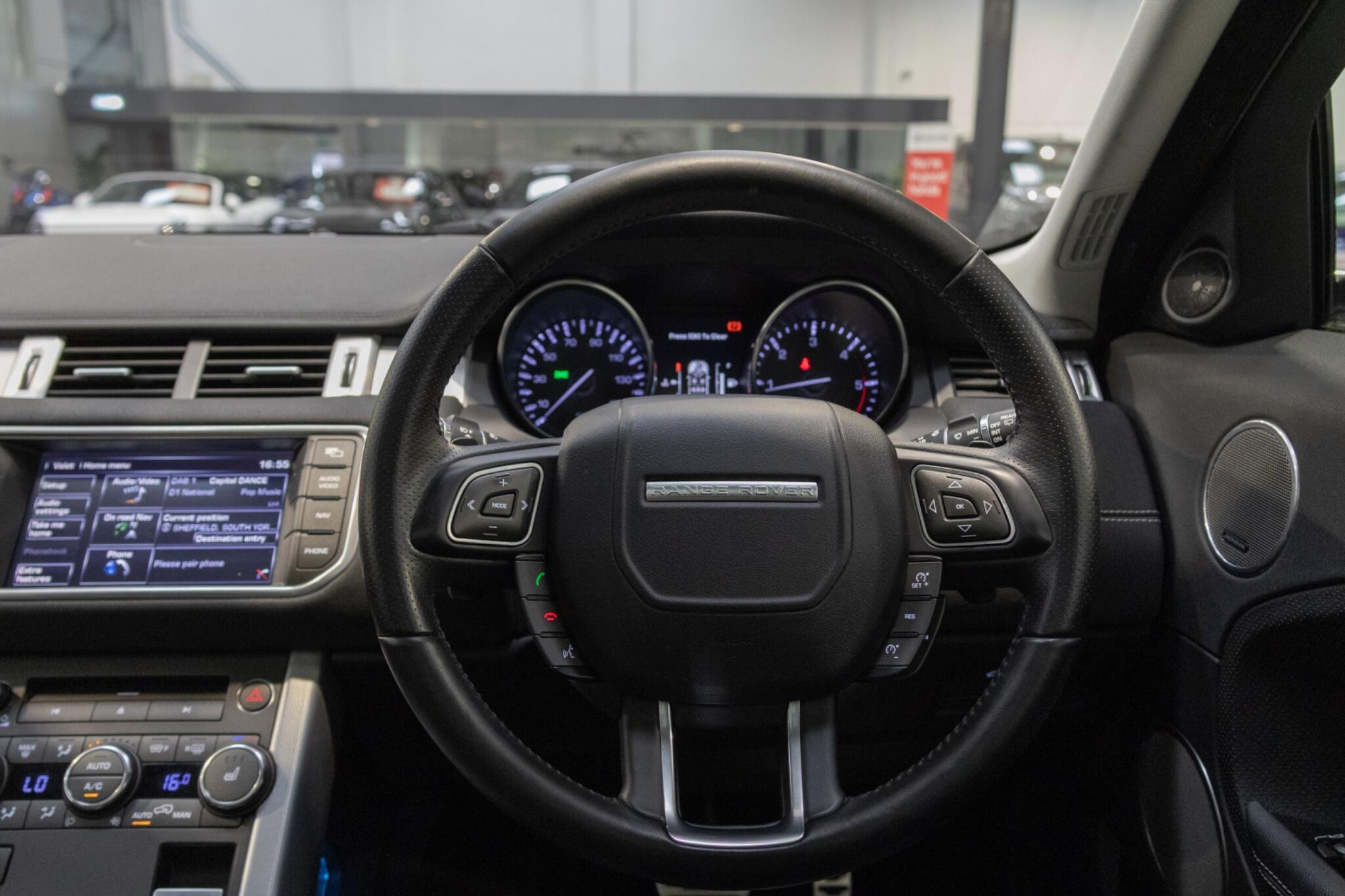 Land Rover Range Rover Evoque - Image 13