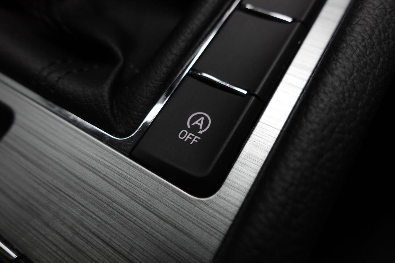 Skoda Superb - Image 23