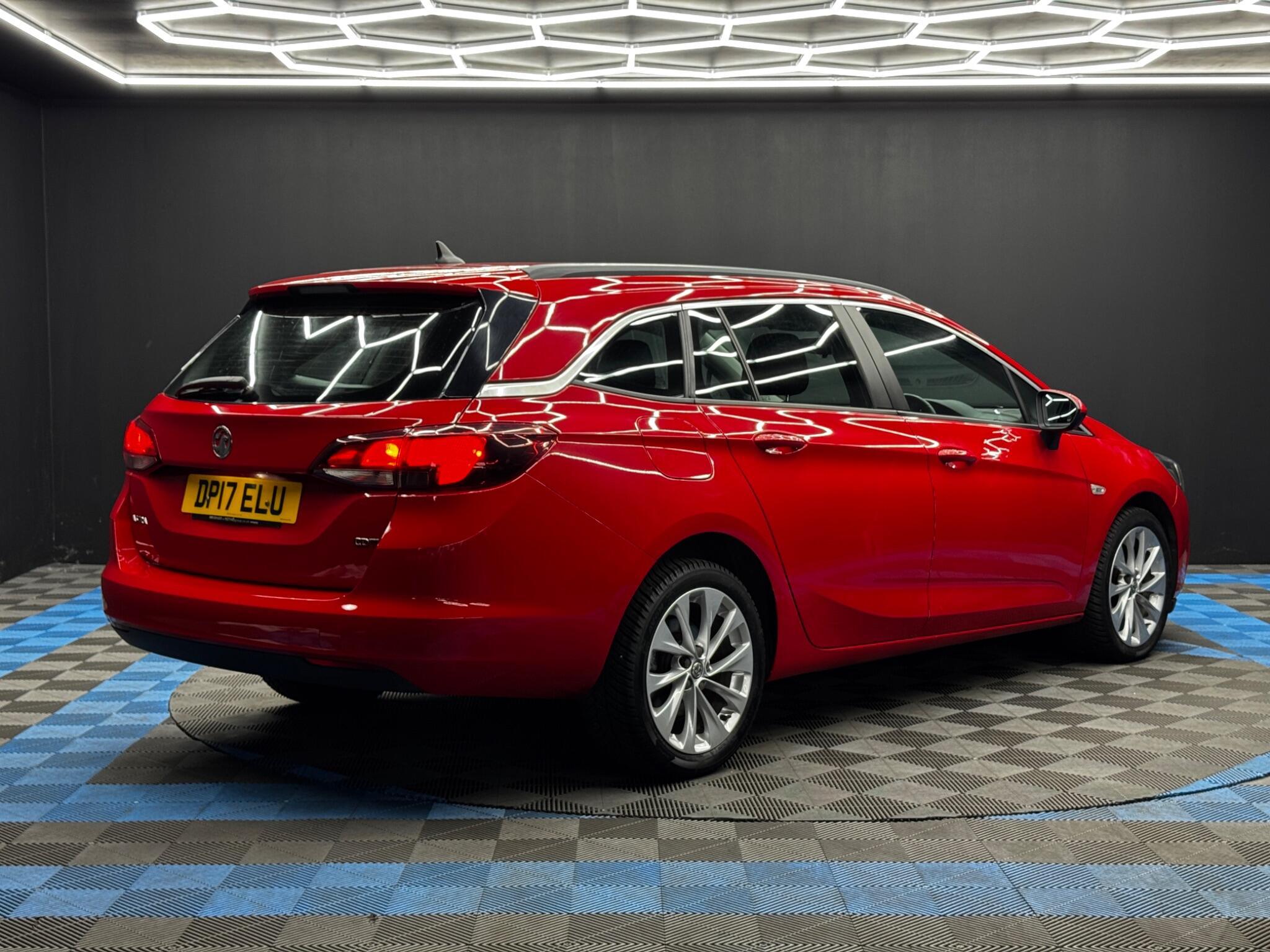 Vauxhall Astra - Image 5