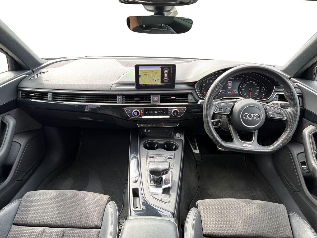 Audi A4 - Image 18