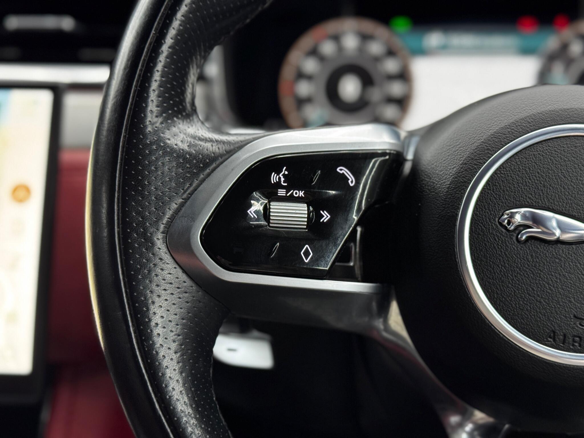 Jaguar F-Pace - Image 20