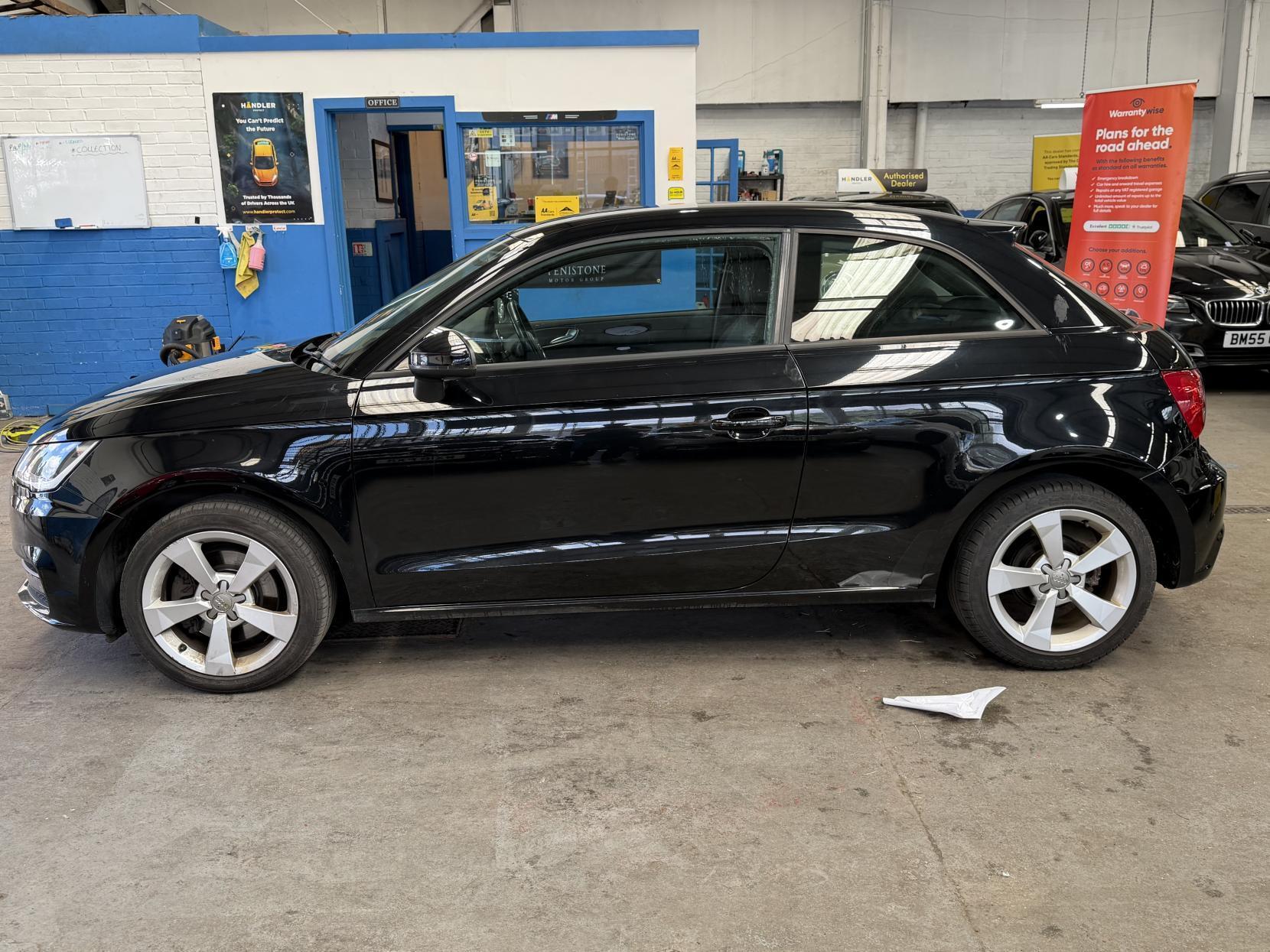 Audi A1 - Image 6
