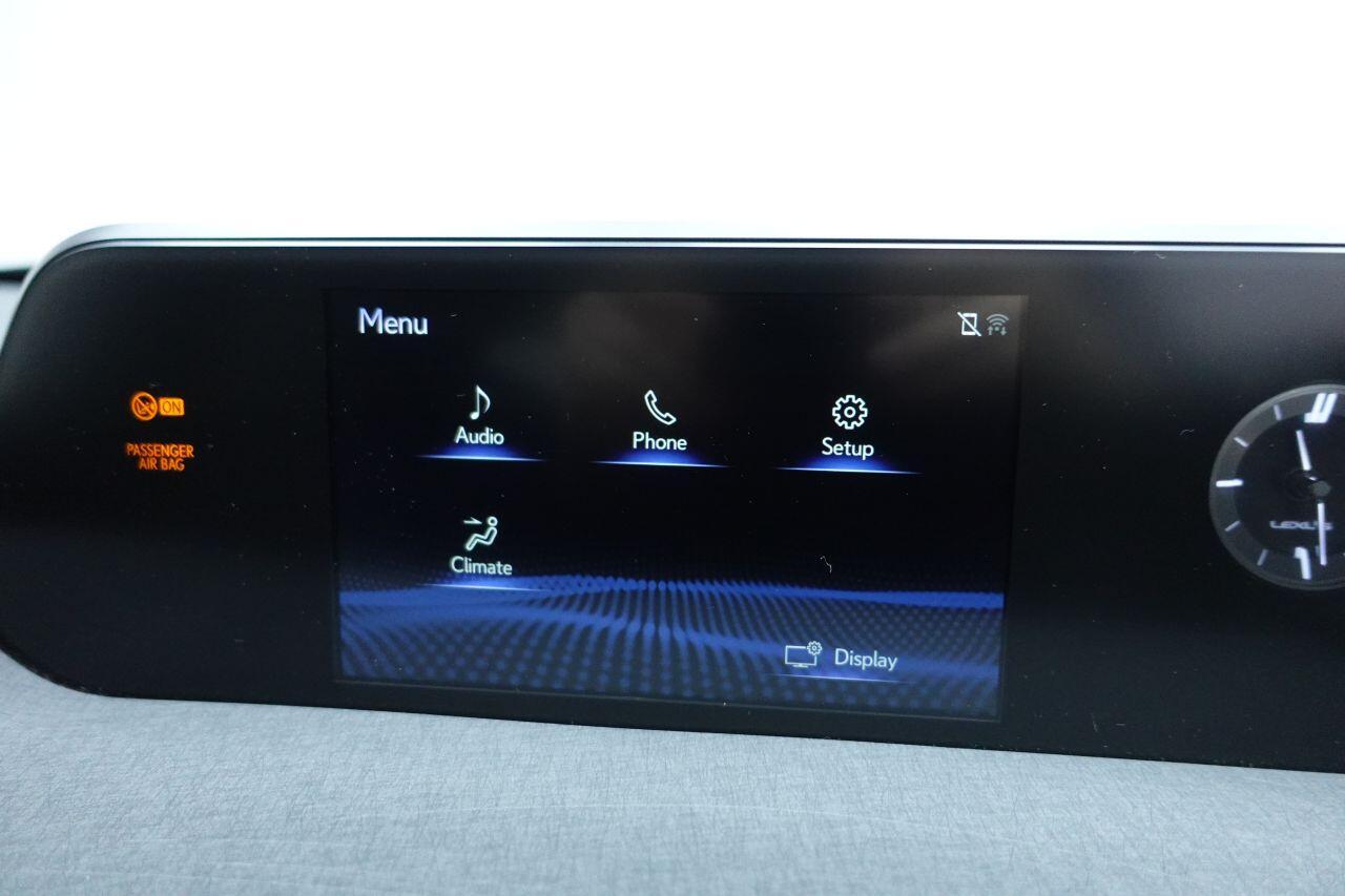 Lexus UX - Image 19
