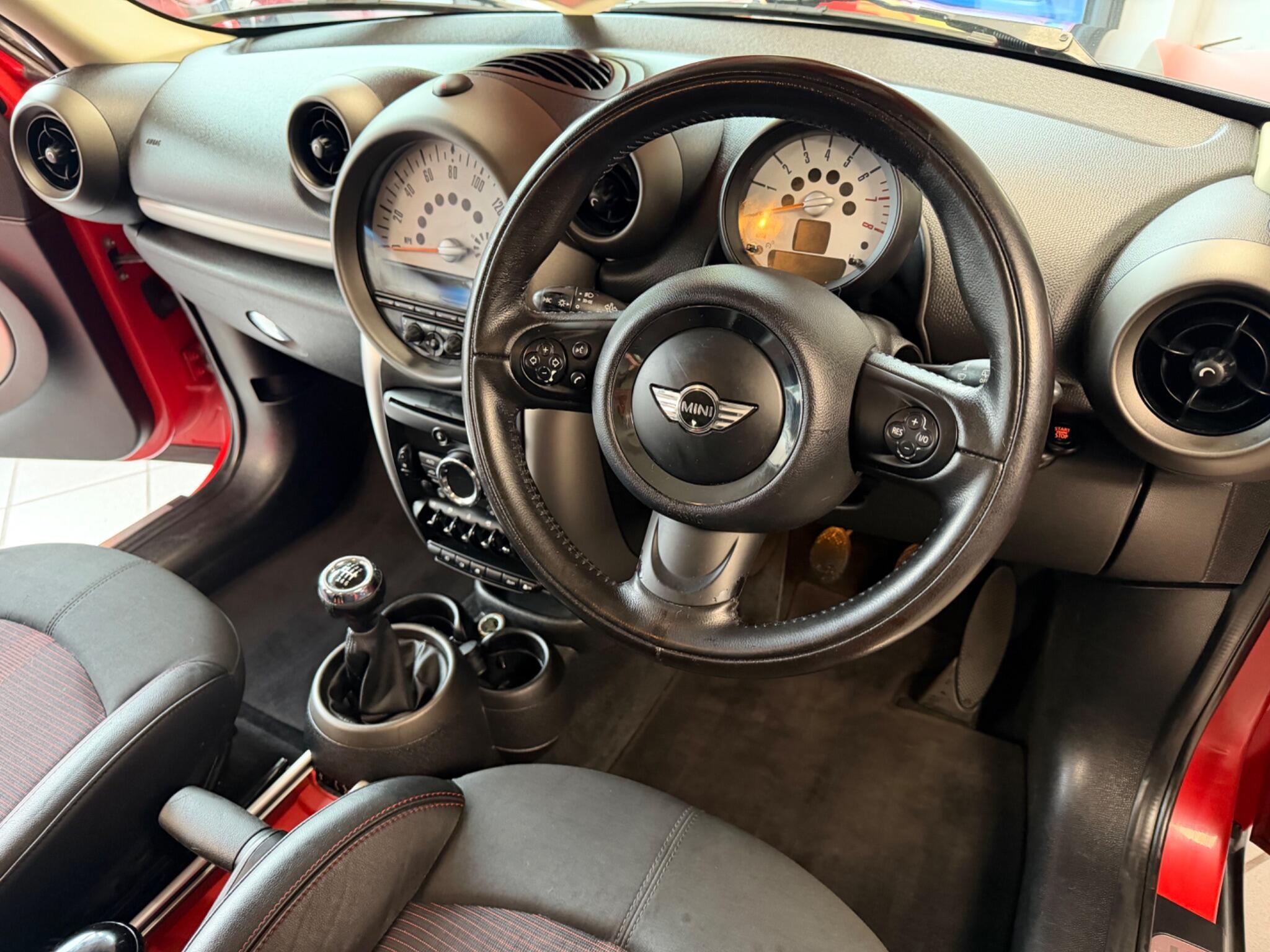MINI Countryman - Image 8