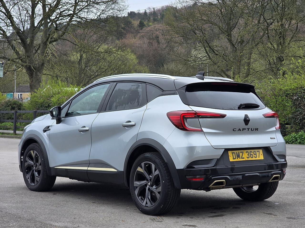 Renault Captur - Image 26