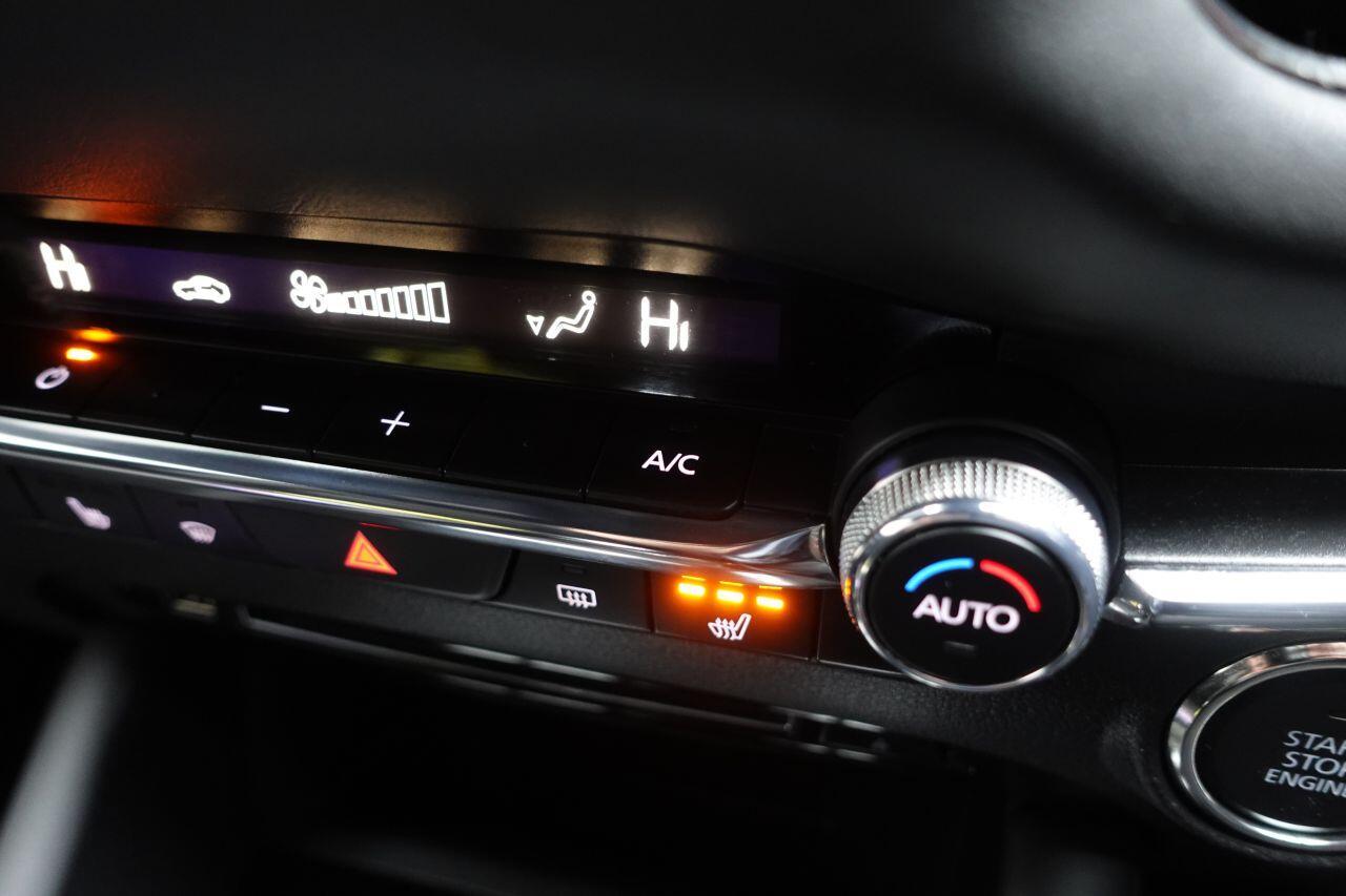 Mazda MAZDA3 - Image 43