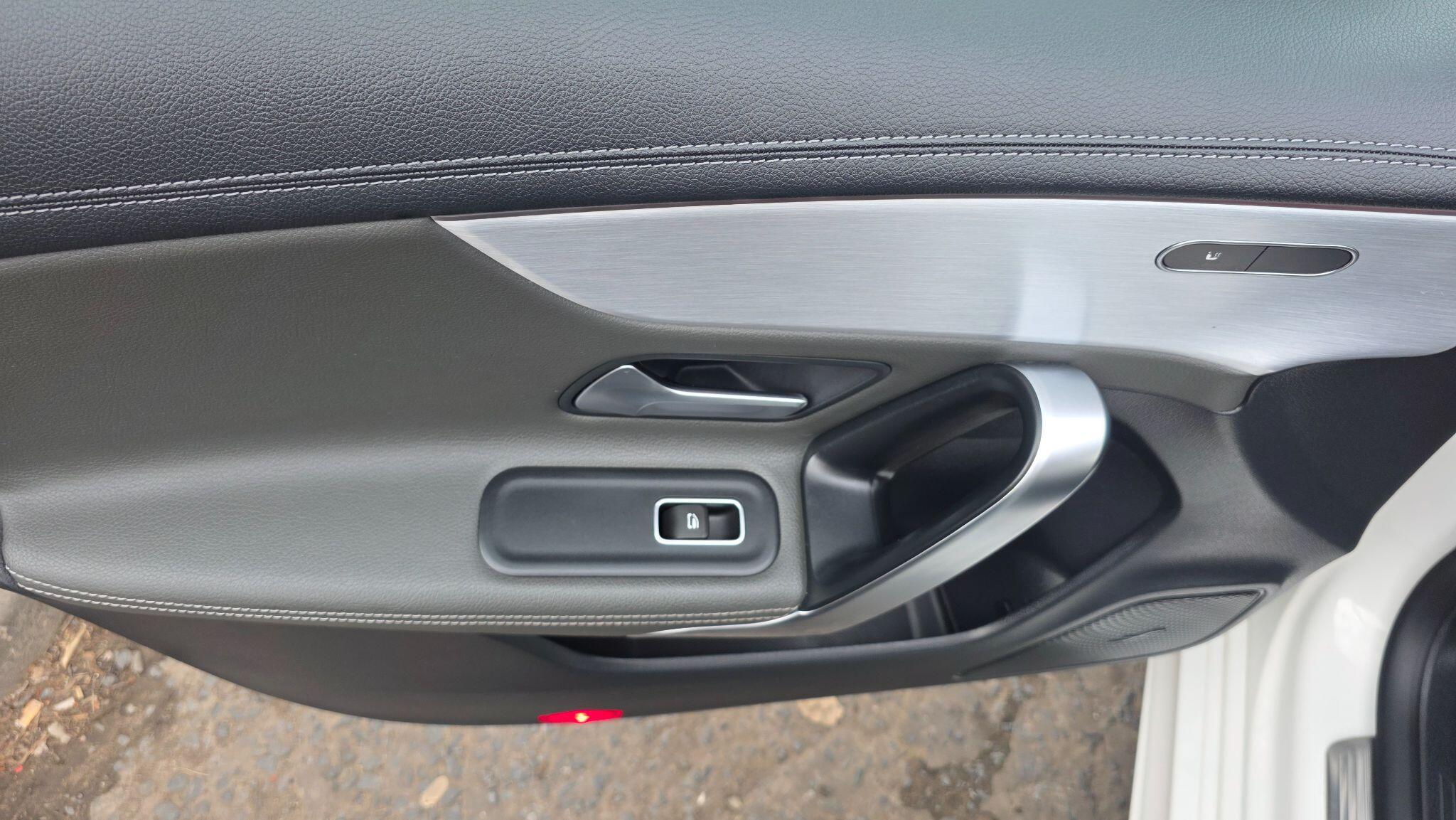 Mercedes CLA - Image 34