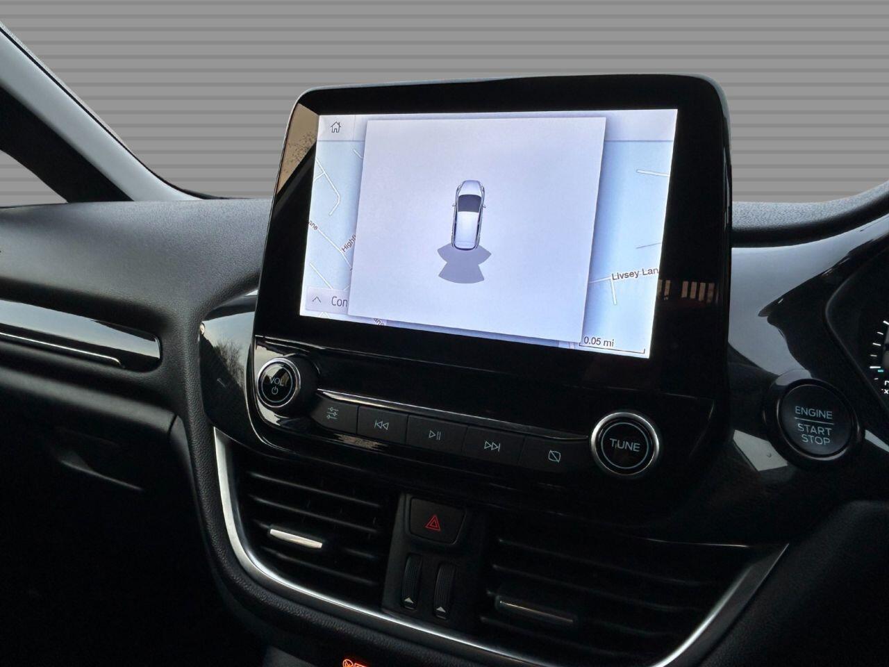 Ford Fiesta - Image 13